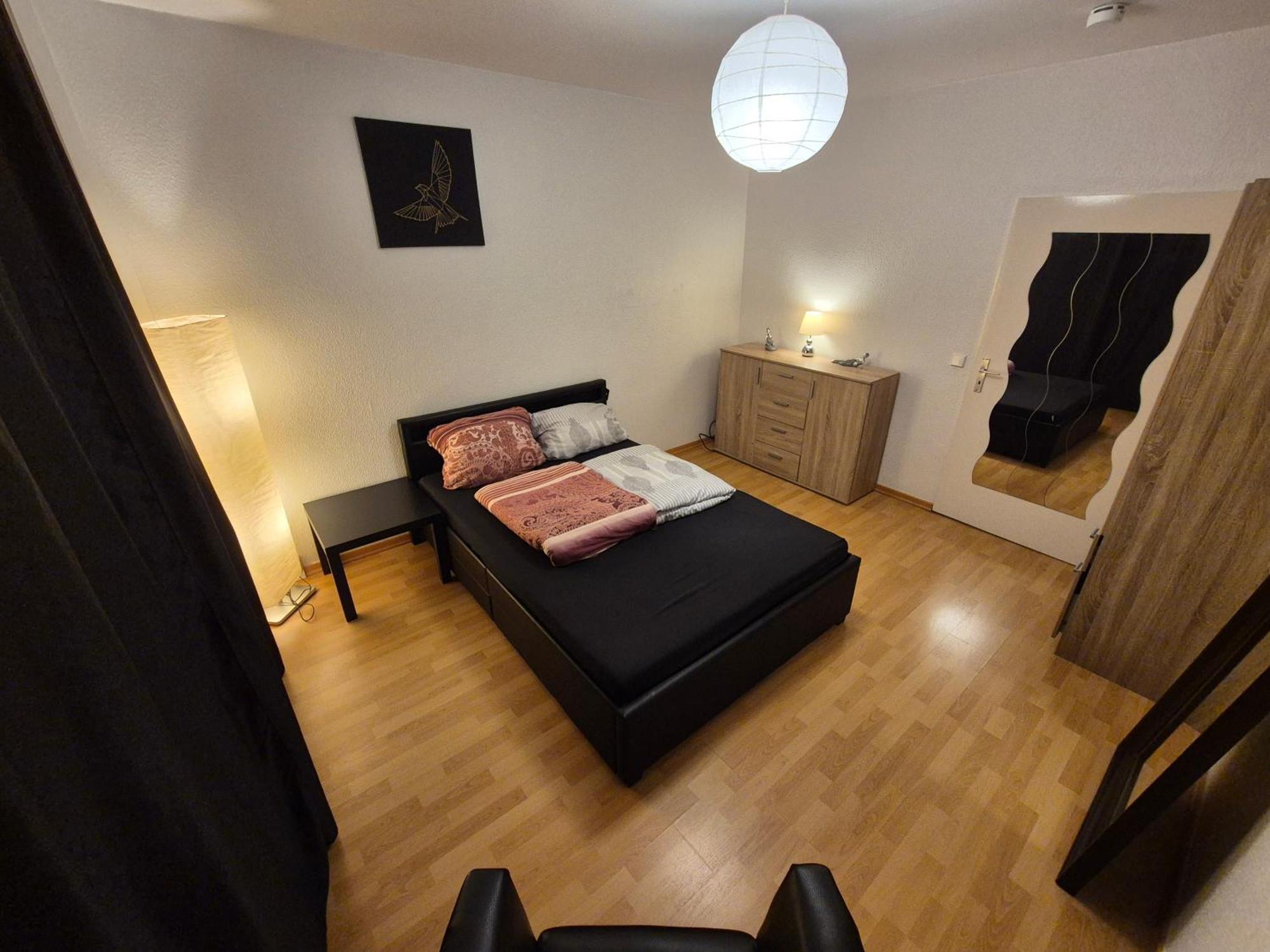 Schoene 3 Schlafzimmer Mit 4 Dopplbetten Lägenhet Berlin