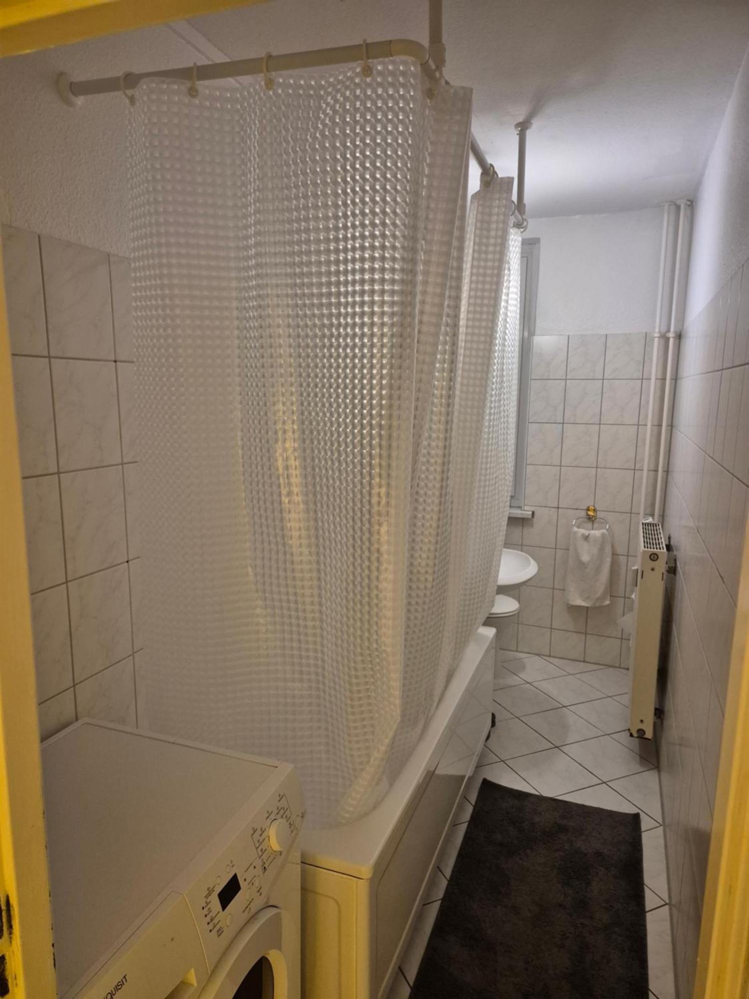 Schoene 3 Schlafzimmer Mit 4 Dopplbetten Lägenhet Berlin