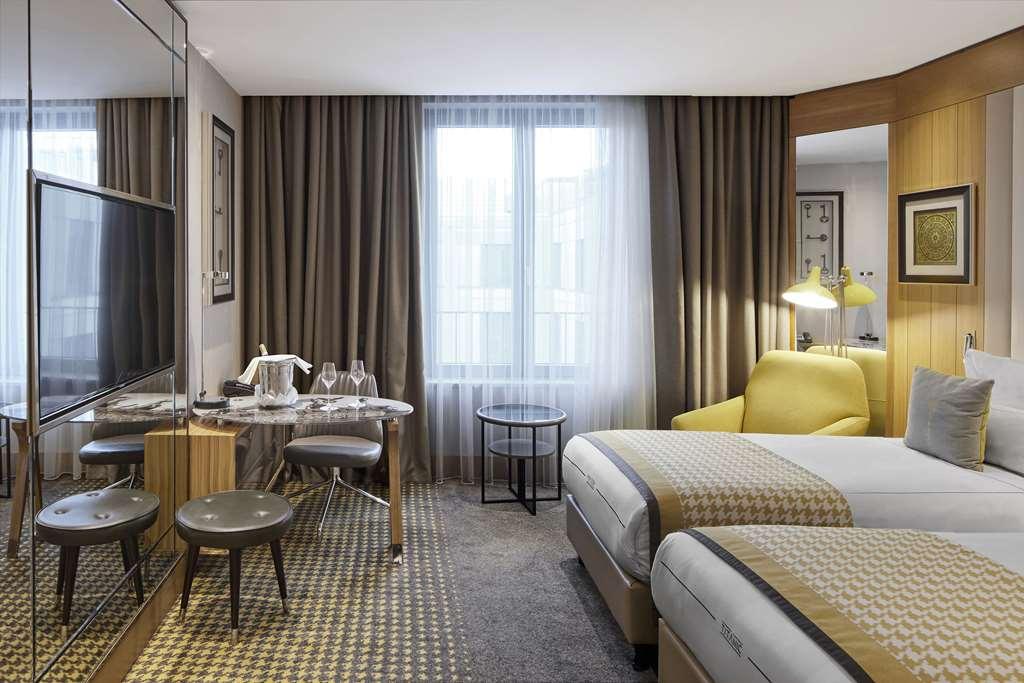 Titanic Chaussee Hotell