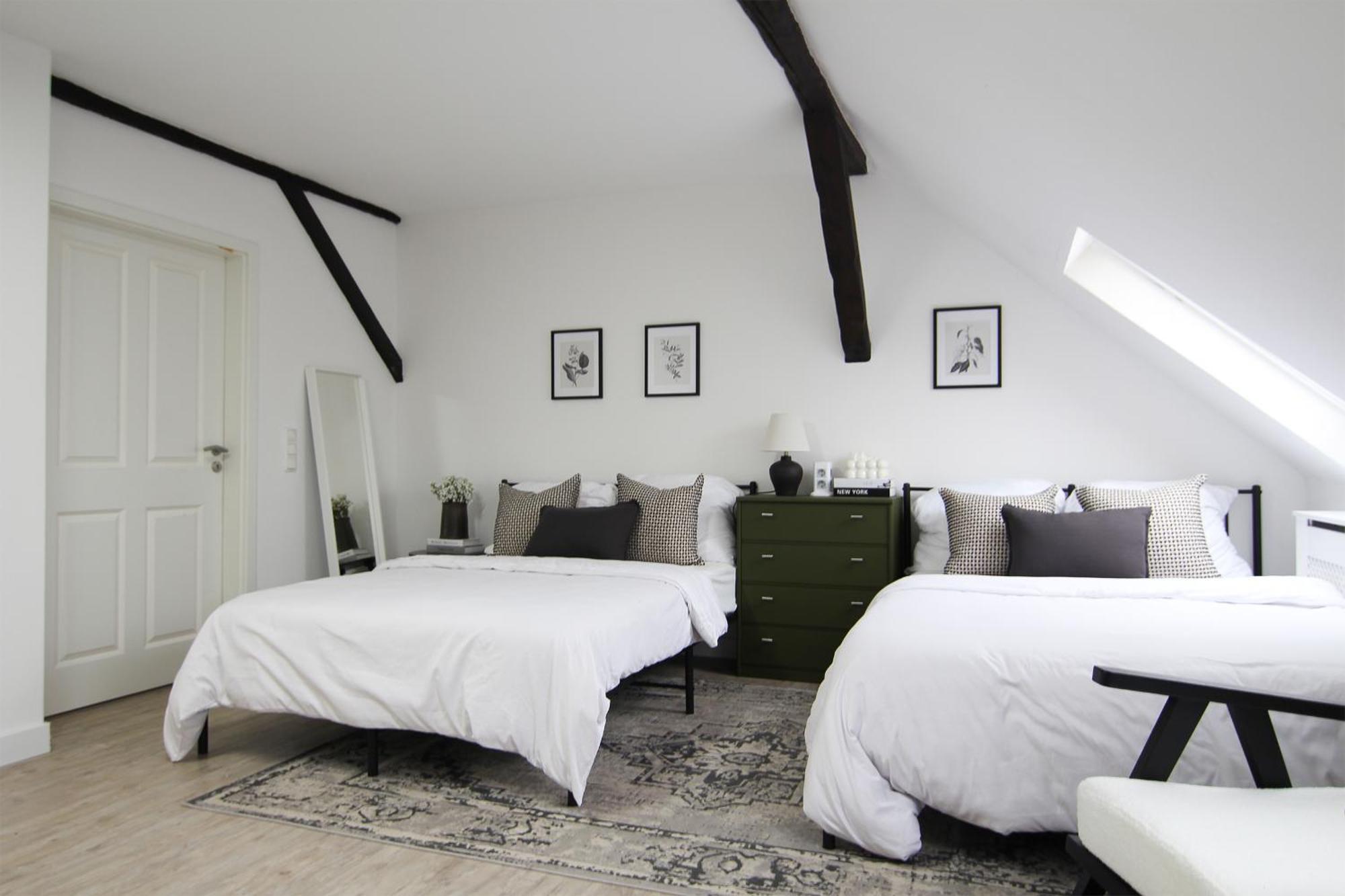 Haus Mit Pool, Garten Und Gym In Holiday home *