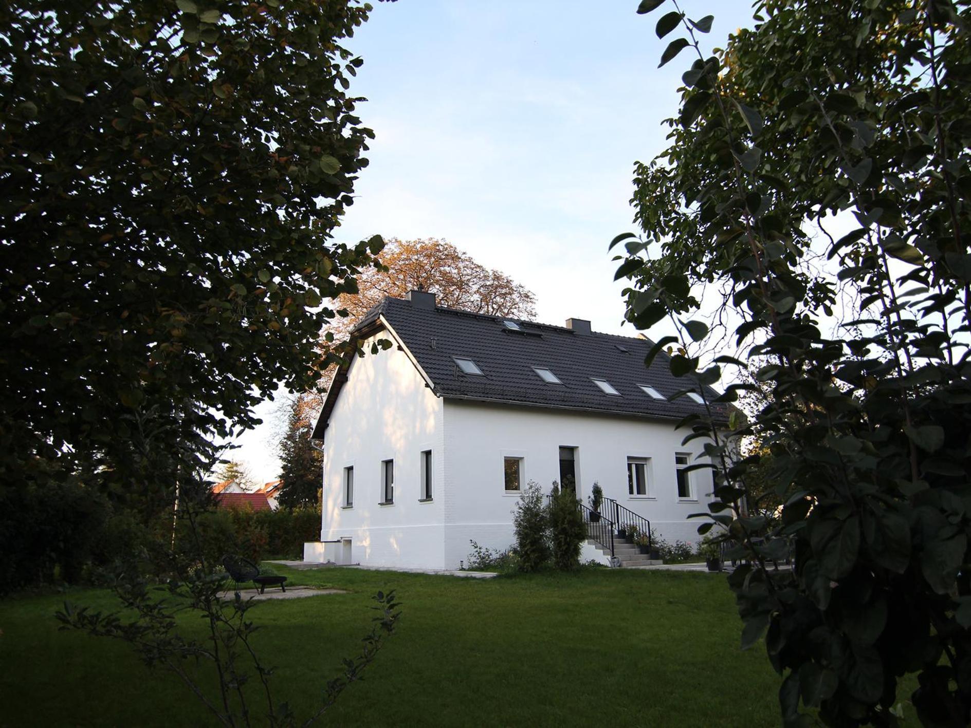 Haus Mit Pool, Garten Und Gym In Holiday home