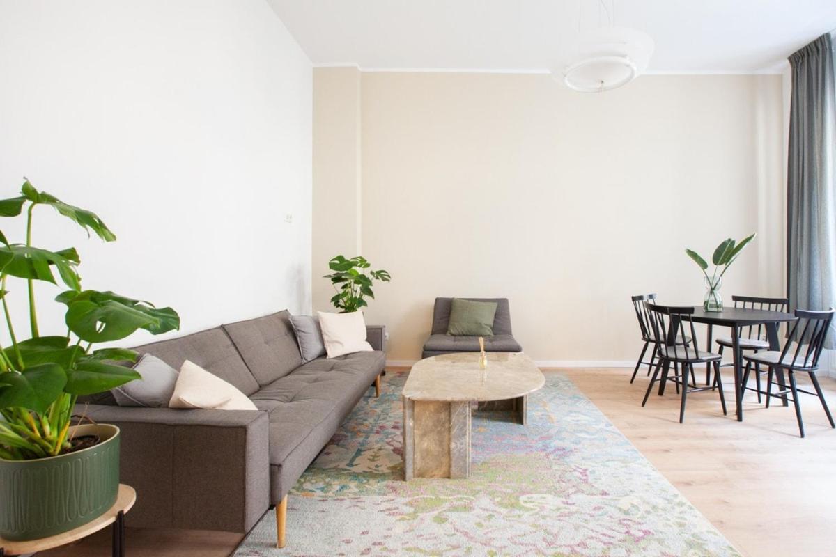 Apartment Modern Design *