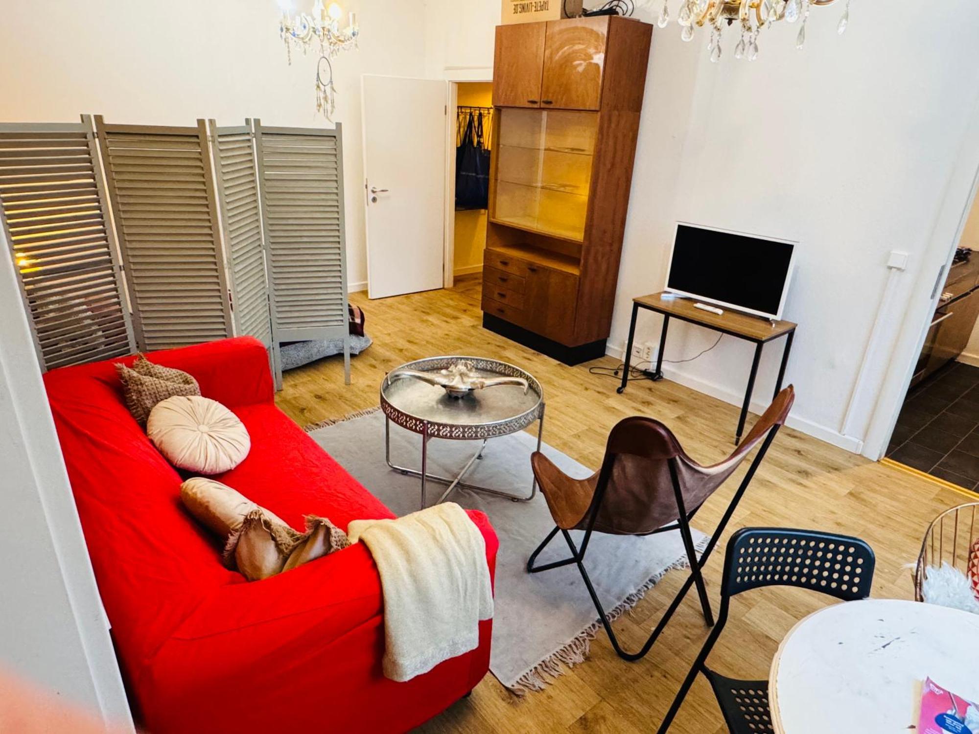 Apartment Gdr Flat With Rooftop Terrace Zingster Str