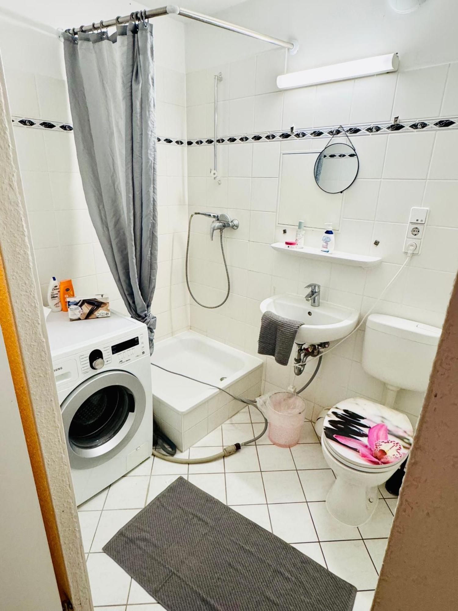 Apartment Gdr Flat With Rooftop Terrace Zingster Str *