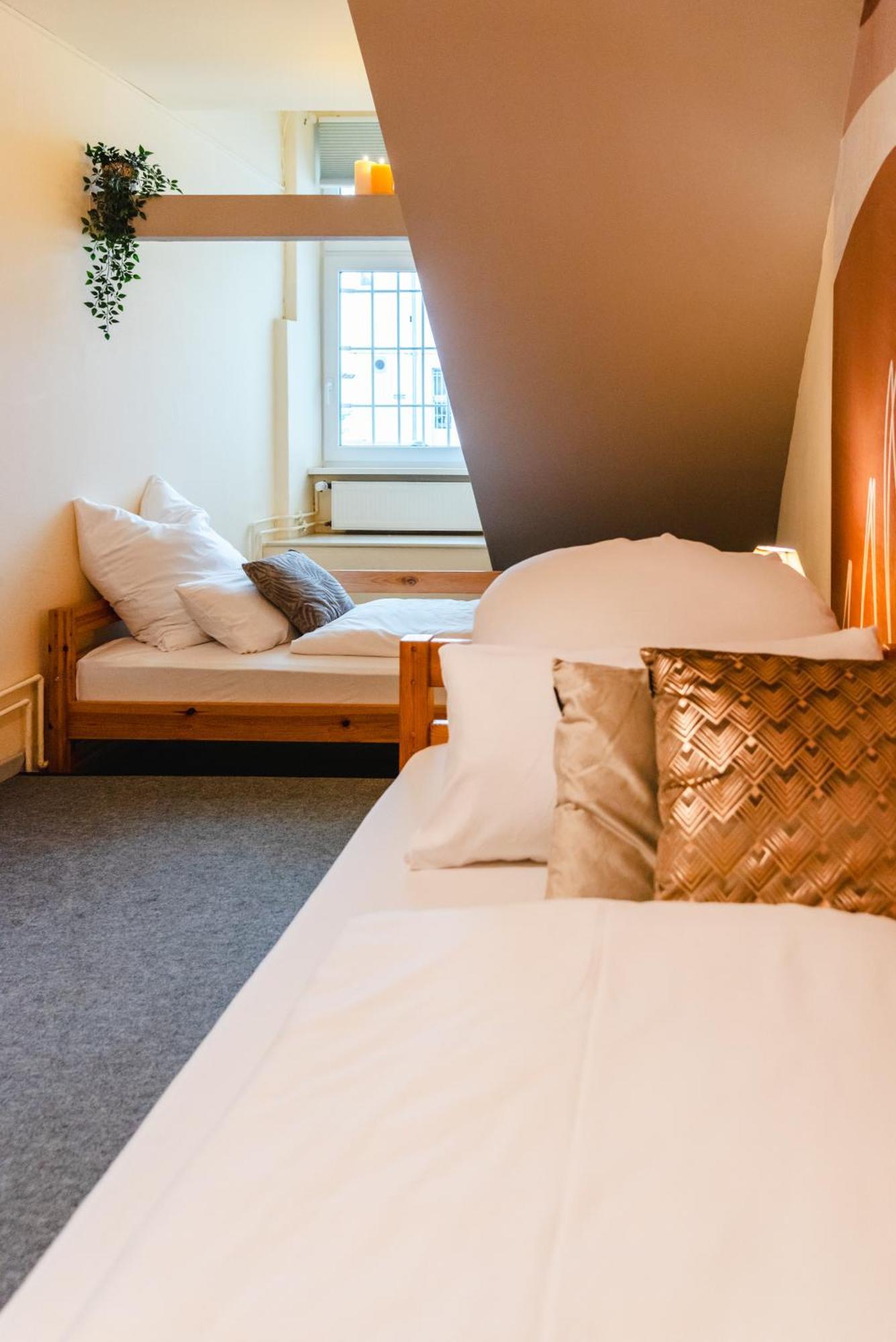 Oomph The Grand Group & Family Retreat Apartment Berlin