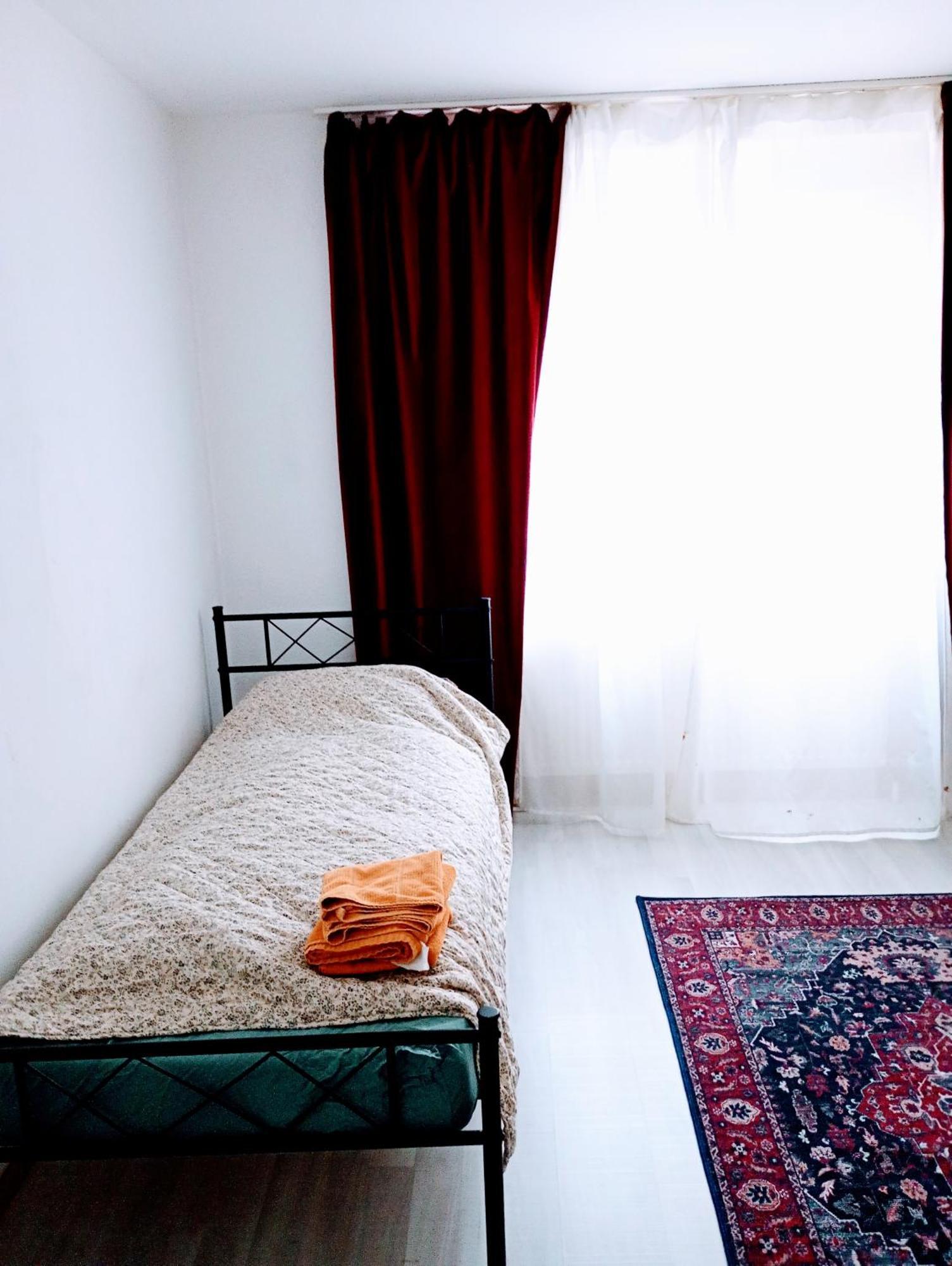 Privat bolig Nice Rooms In Neukoelln *