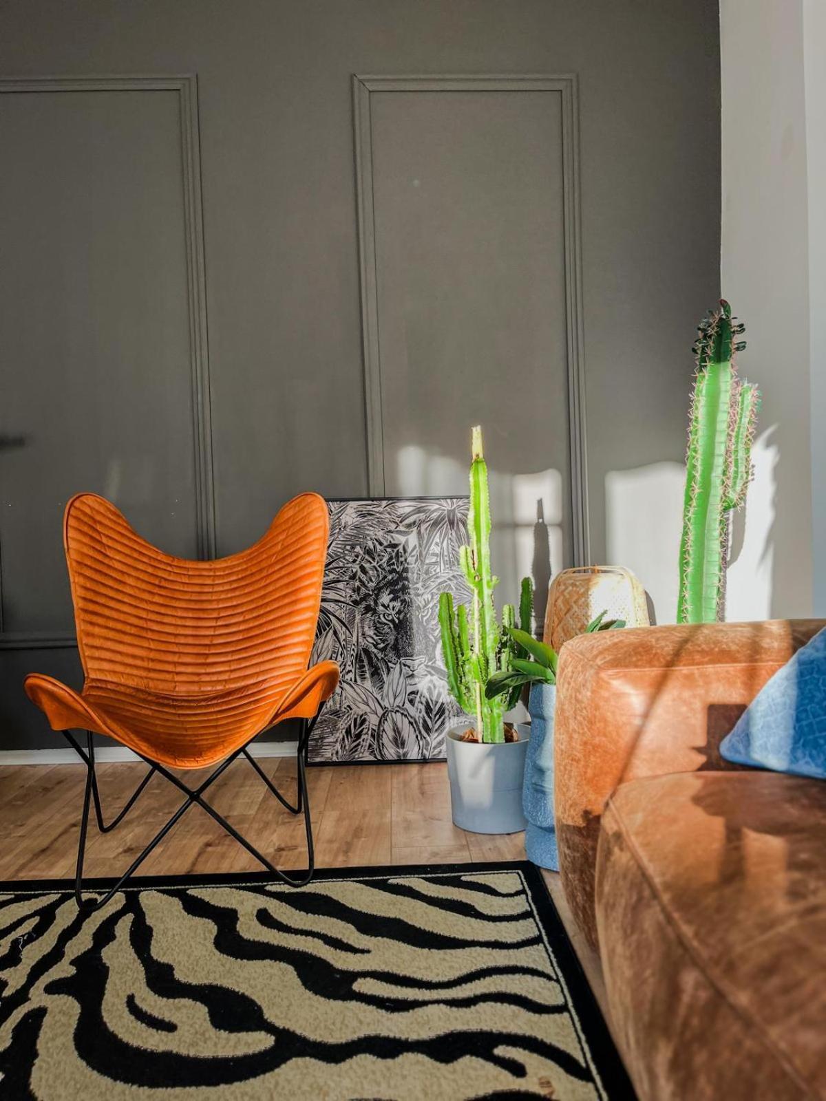 Appartement 01 Bedroom In Mitte-up To 5 People-private Free Parking Berlin