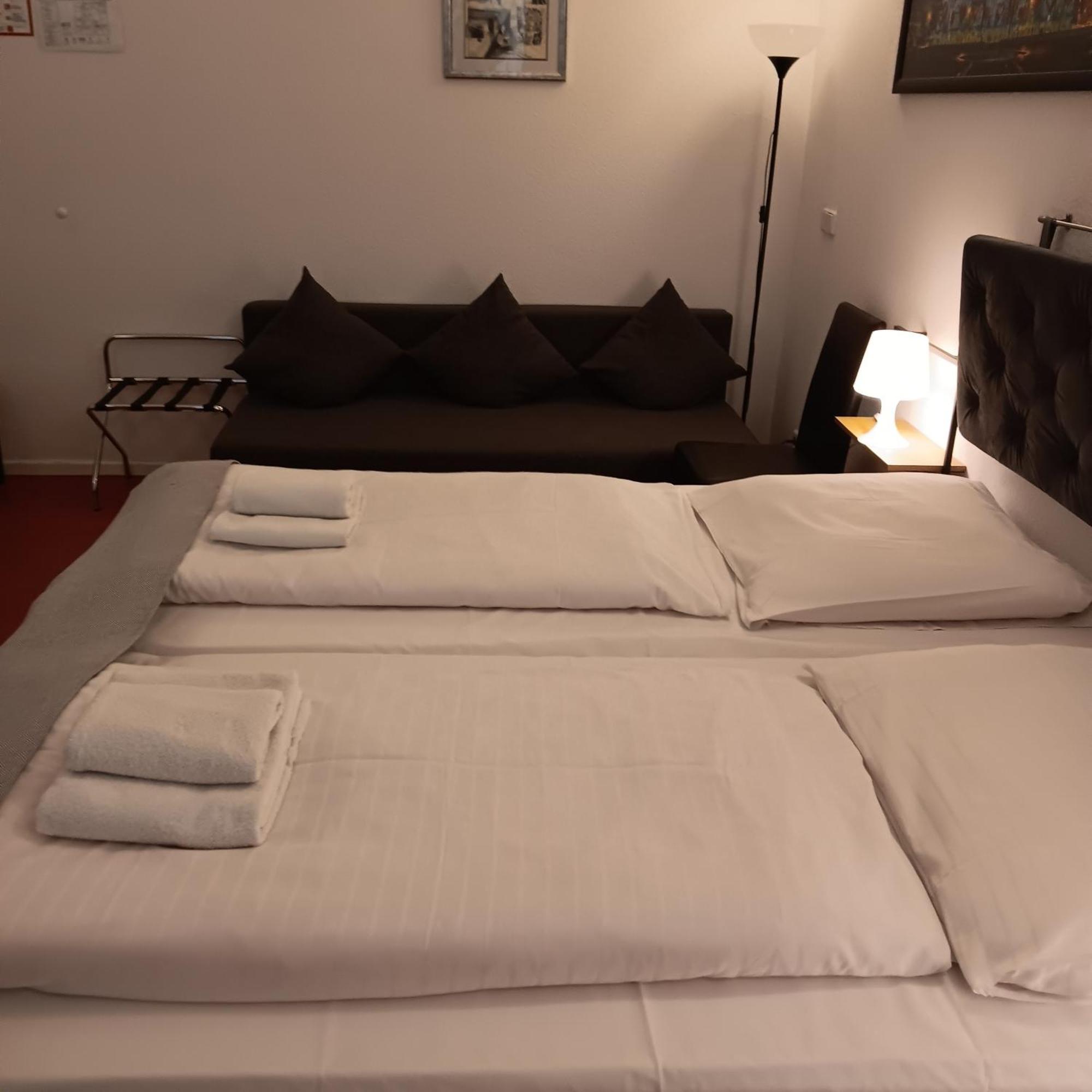 Hotell Amelie 3*