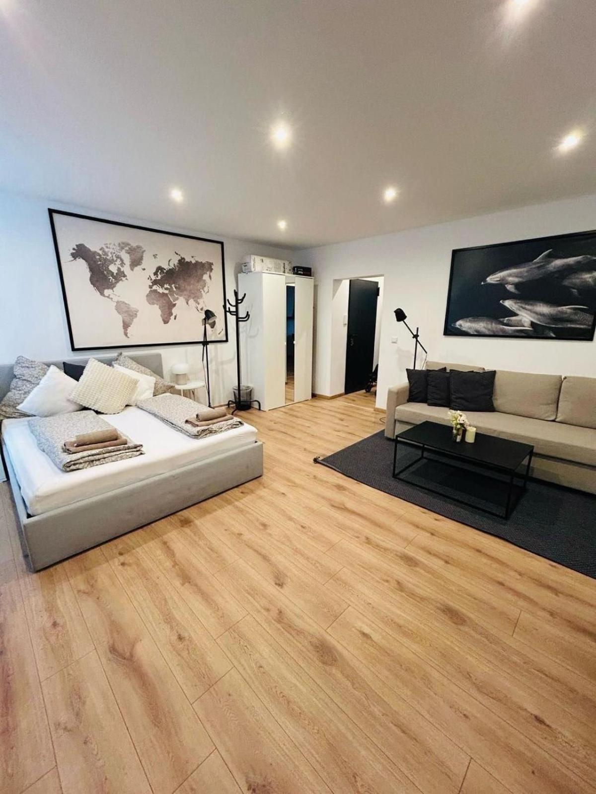 X-hain Kiezwohnung Lägenhet