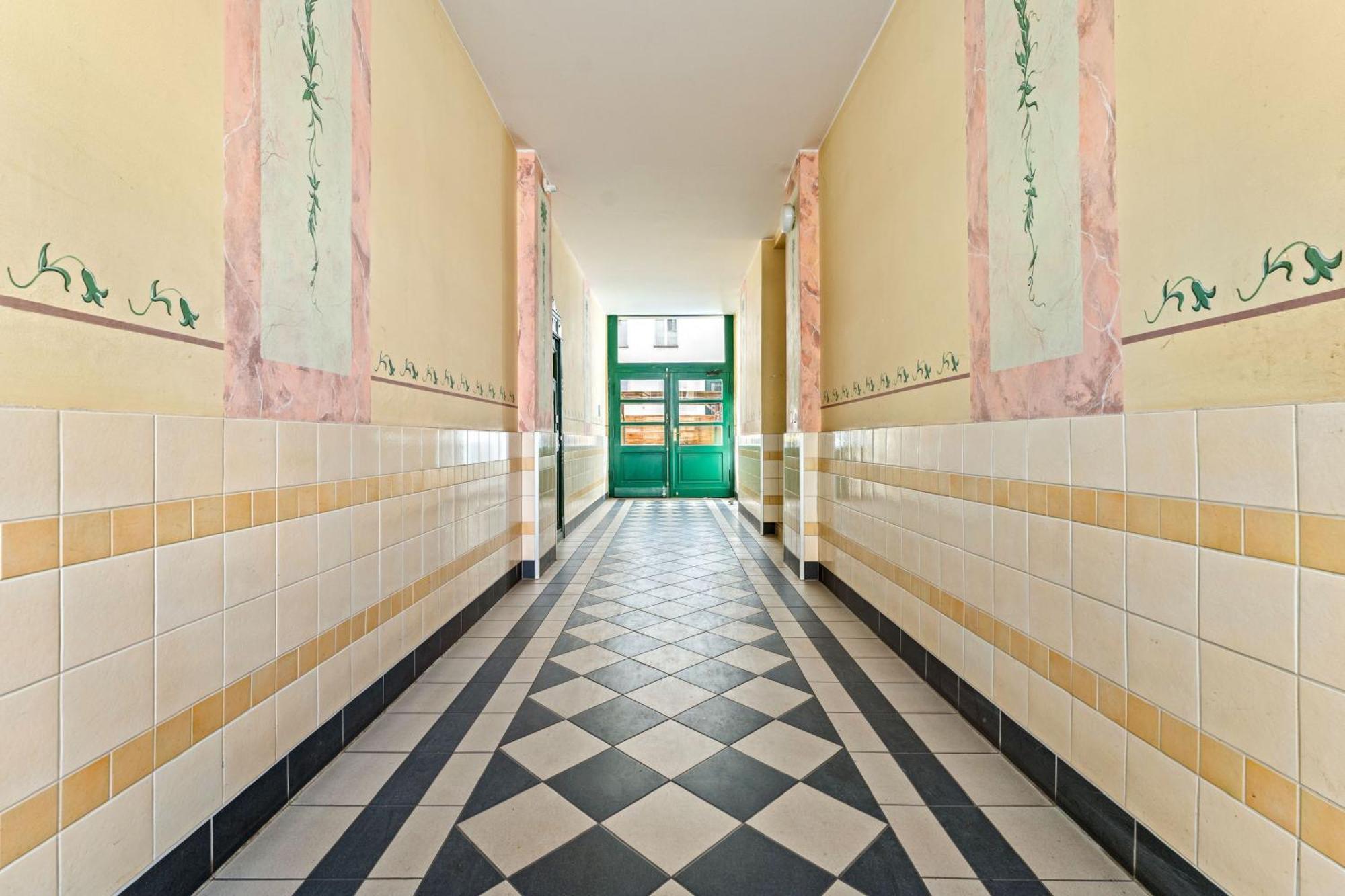 Grosse Schoene In Friedrichshain- Samaritakiez Apartment Berlin