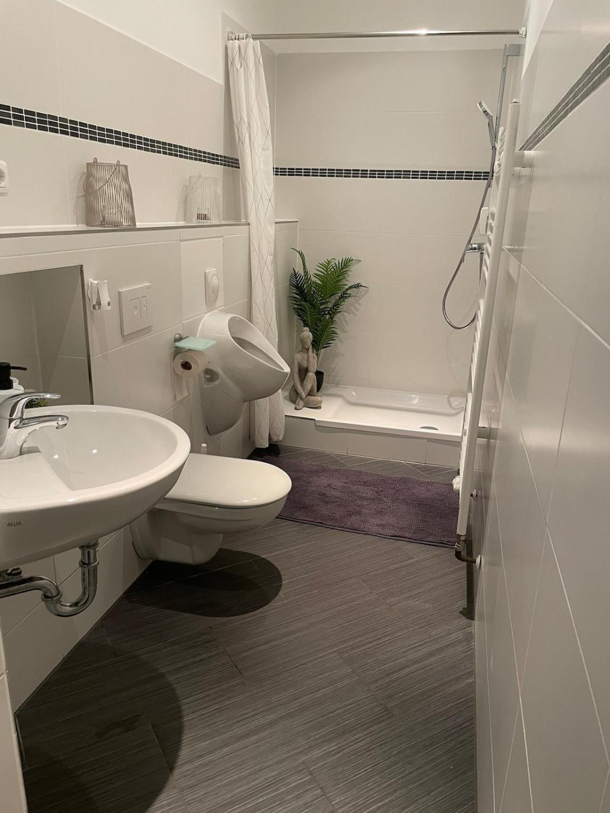 Apartment Stylish Wohnen In Prenzlauer Kiez Naehe Mauerpark *
