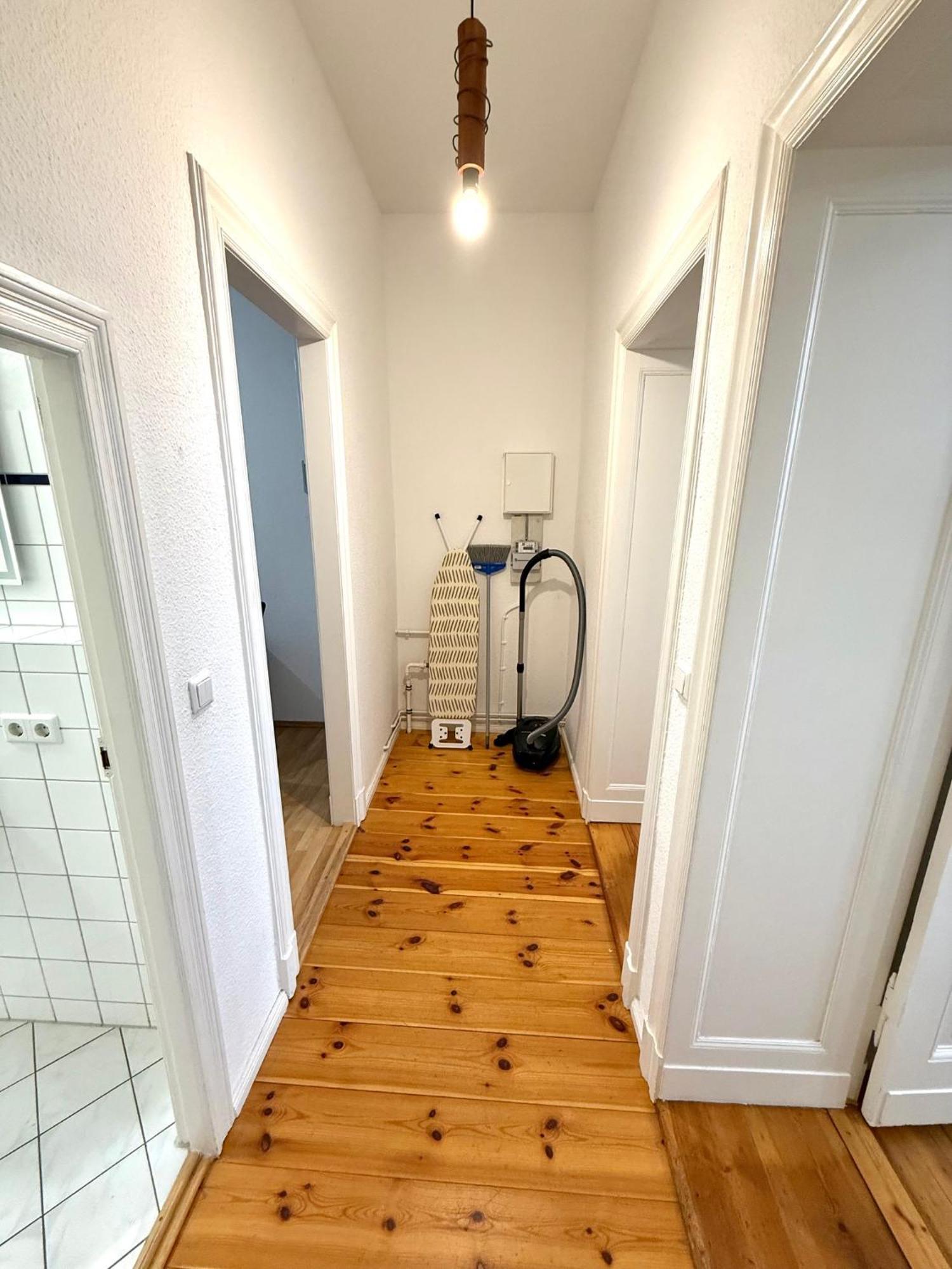 Appartement Sehr Zentrale Fuer Bis Zu 6 Gaeste - Nah Gelegen Zum Kurfuerstendamm, Potsdamer Platz Und Kreuzberg In 10 Minuten Berlin