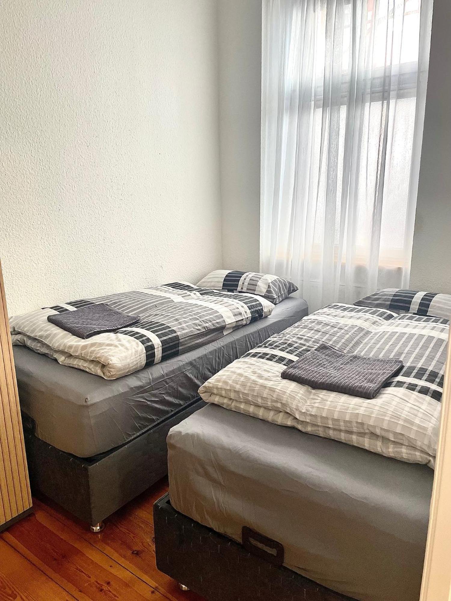 Appartement Sehr Zentrale Fuer Bis Zu 6 Gaeste - Nah Gelegen Zum Kurfuerstendamm, Potsdamer Platz Und Kreuzberg In 10 Minuten Berlin