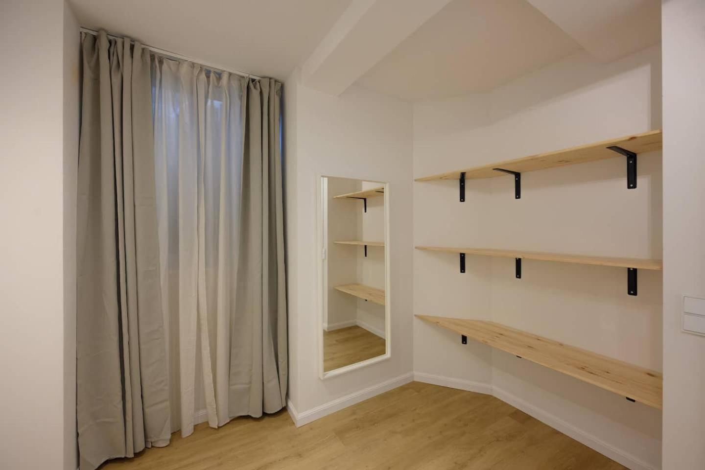 Spacious Apartments In Mitte- Feel The Citycenter *