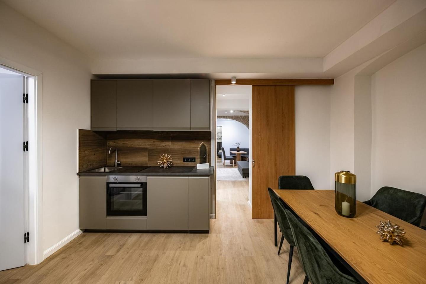Apartment Spacious Apartments In Mitte- Feel The Citycenter Berlin