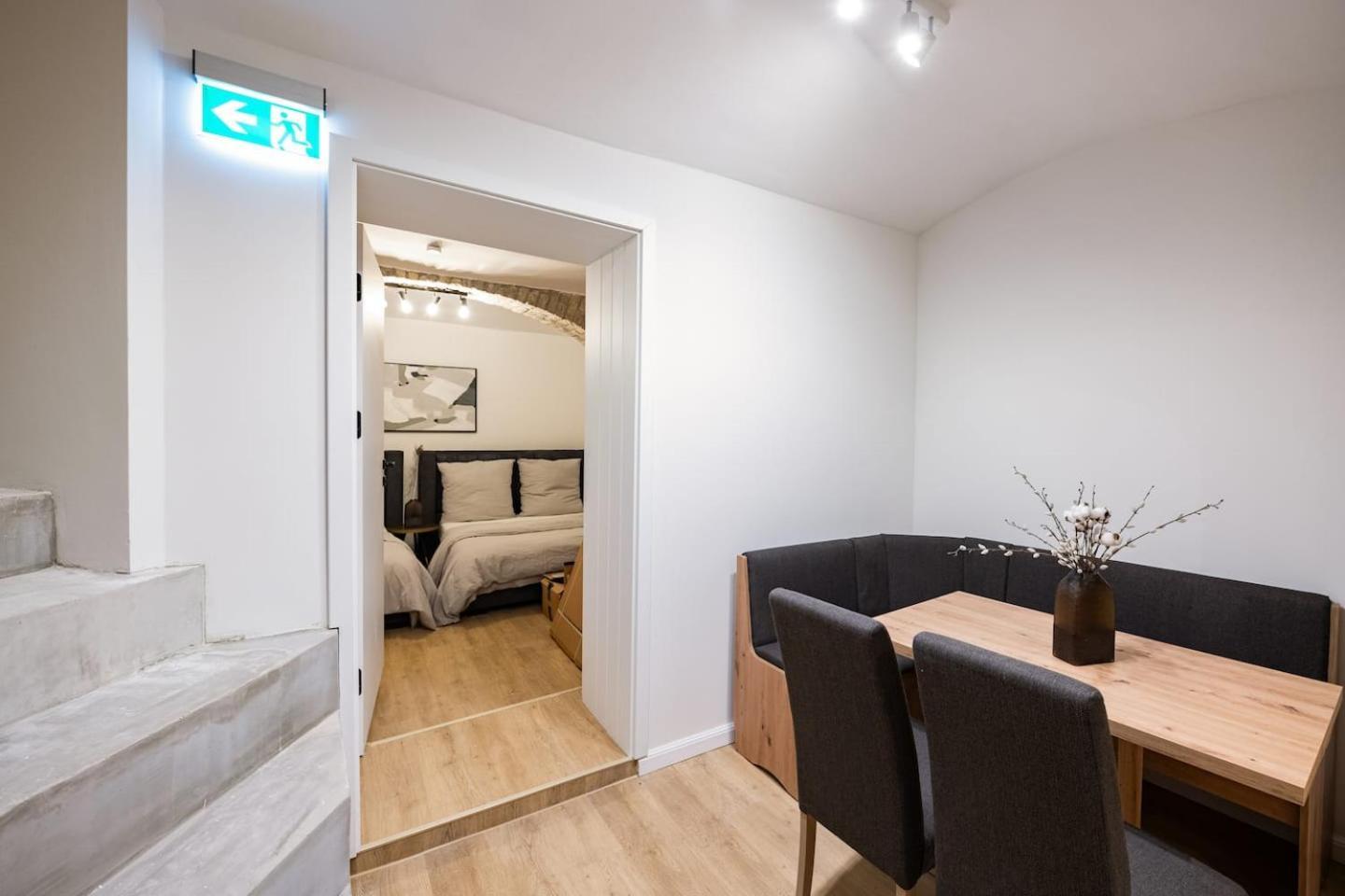 Spacious Apartments In Mitte- Feel The Citycenter *