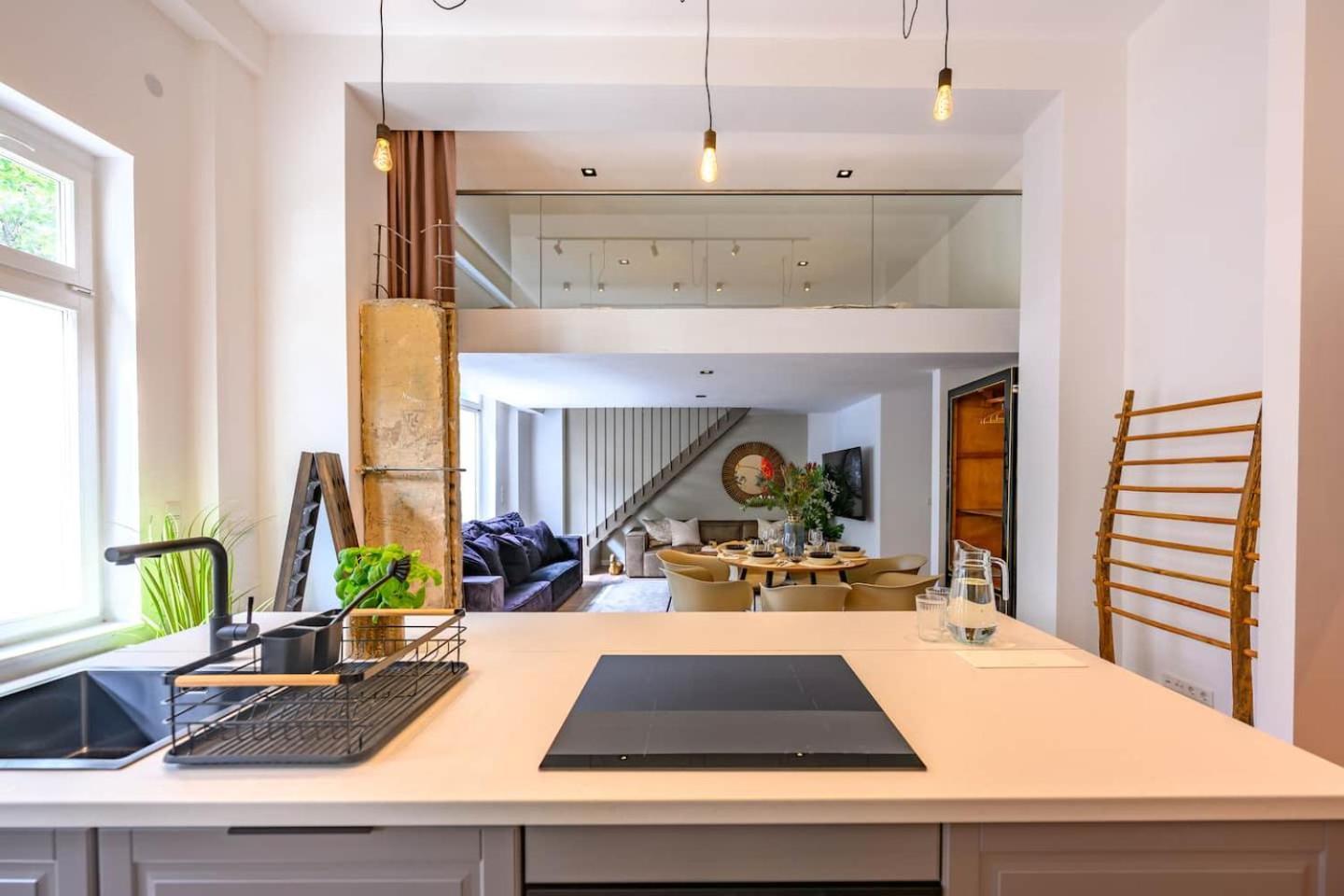 Cozy Lofts Next To Berliner Wall Apartment