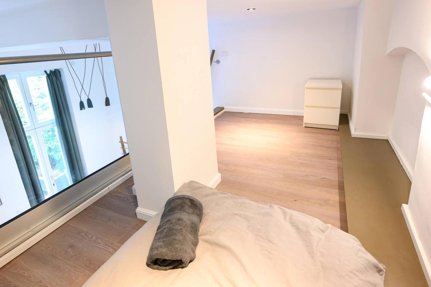 Cozy Lofts Next To Berliner Wall