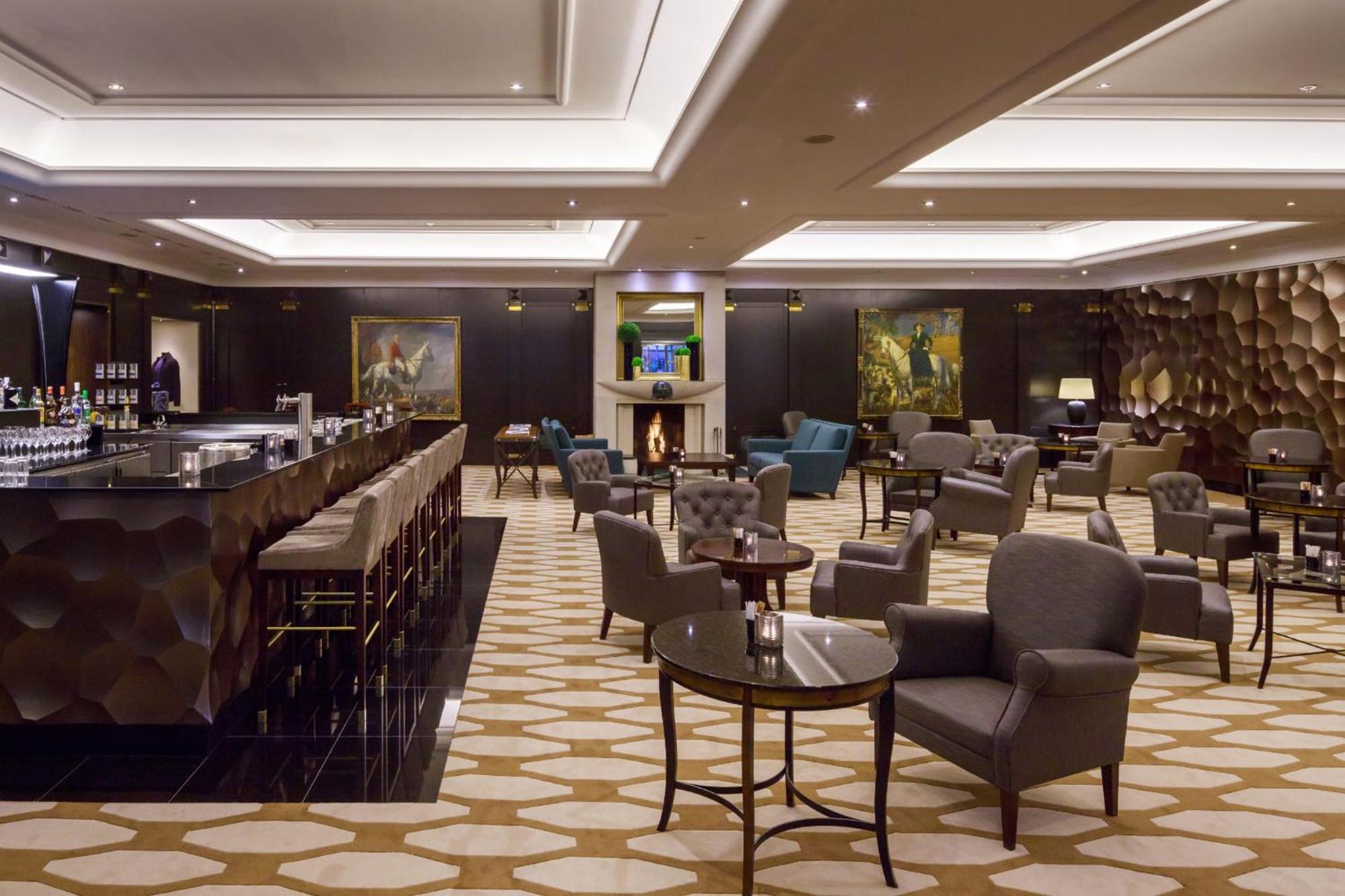 Hotell Bristol 5*