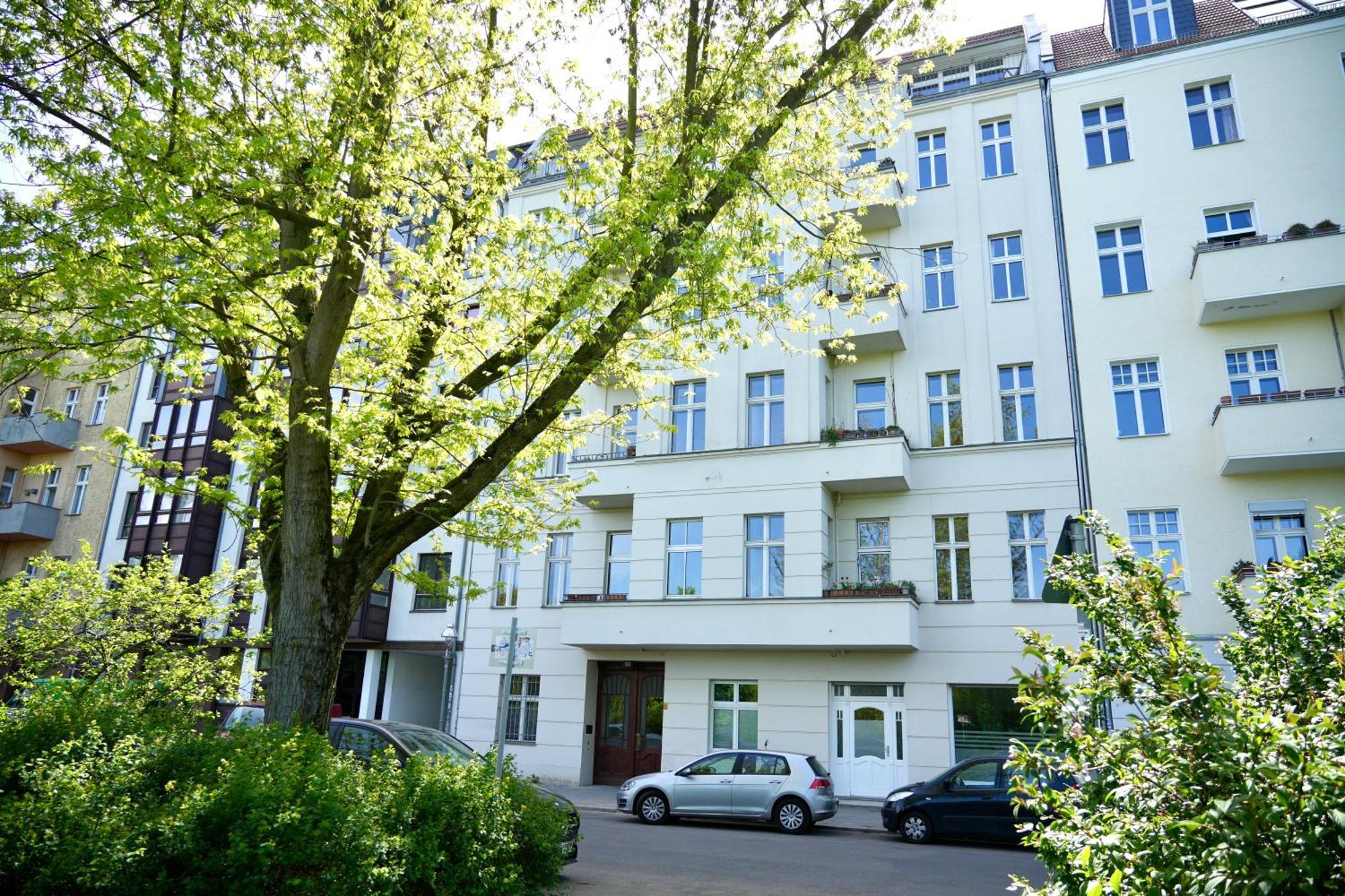 Exquisite 100qm An Der Spree Apartment Berlin
