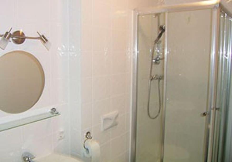 Apartment Berlin-direkt Am Wasser Bis 6 Personen