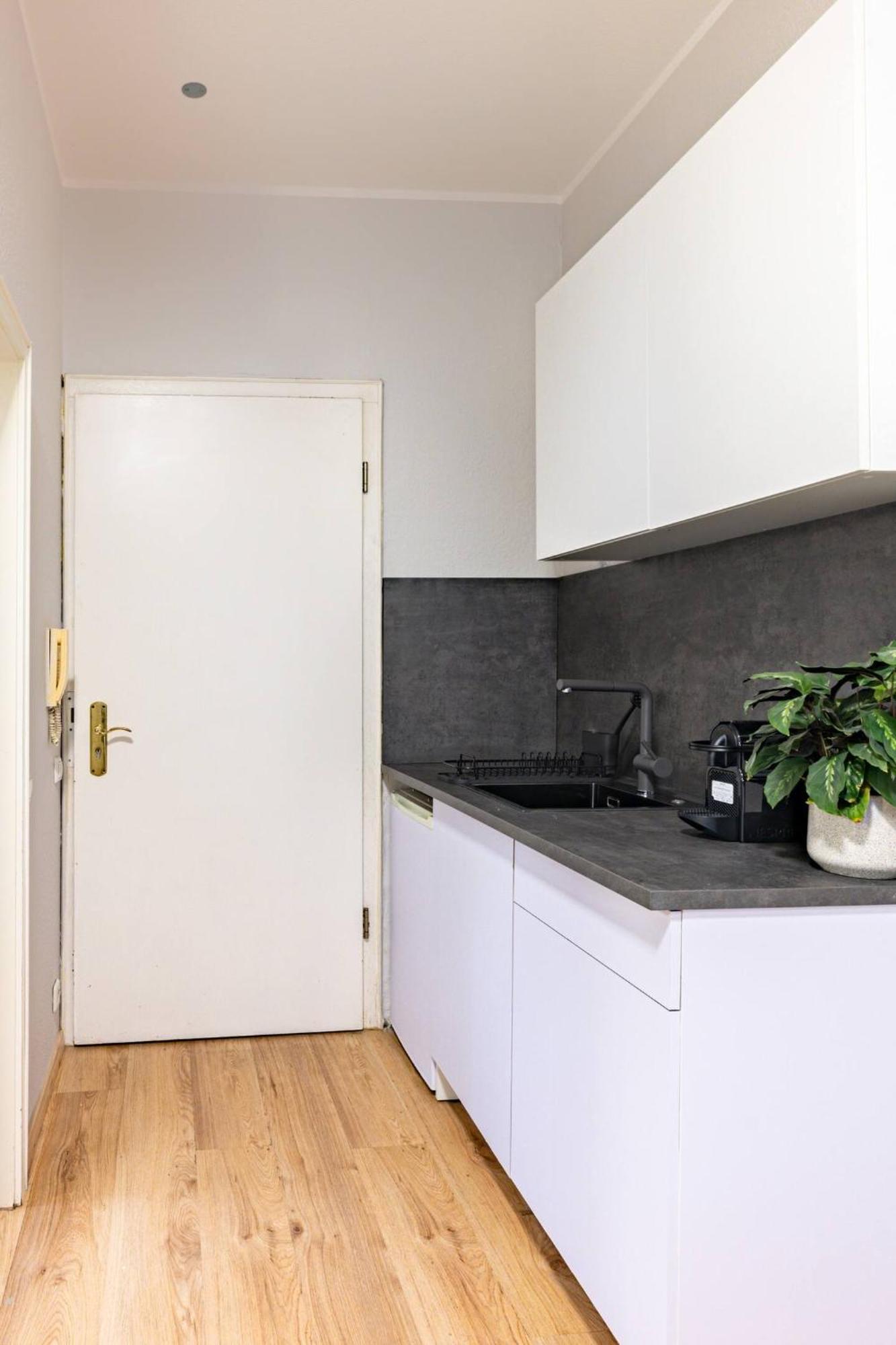 Ground-floor In Pberg Apartment Berlin