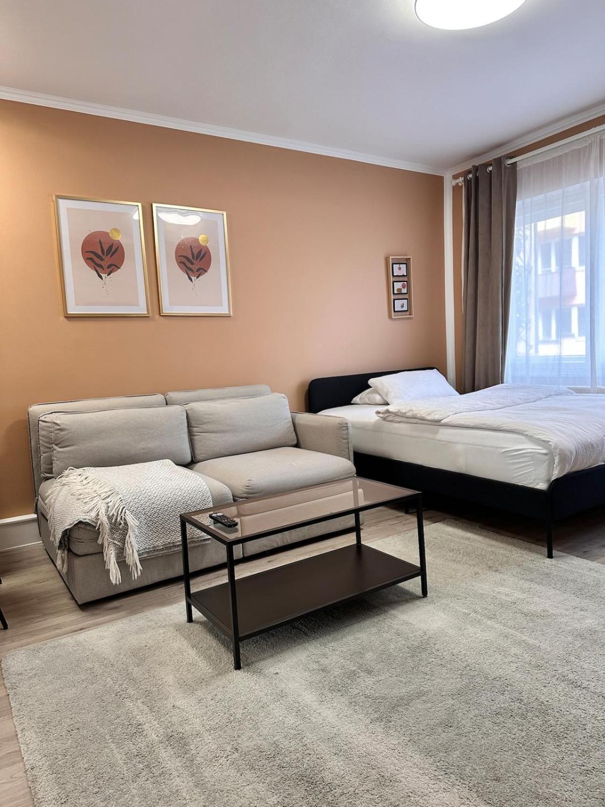 Apartment Stylish In Neukoelln Kiez Privat Parkplatz *