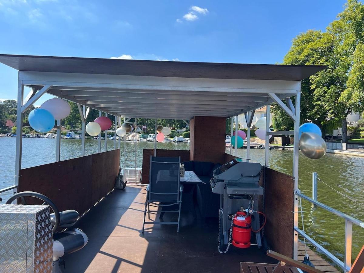 Party Grill Boot Botel *