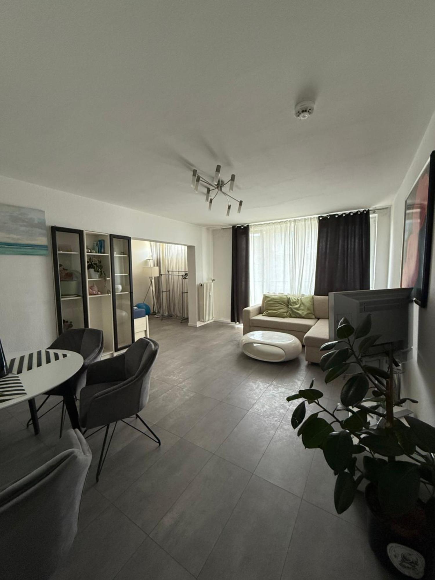 Attractive Flat Near Charlottenburg & Center Apartment Berlin