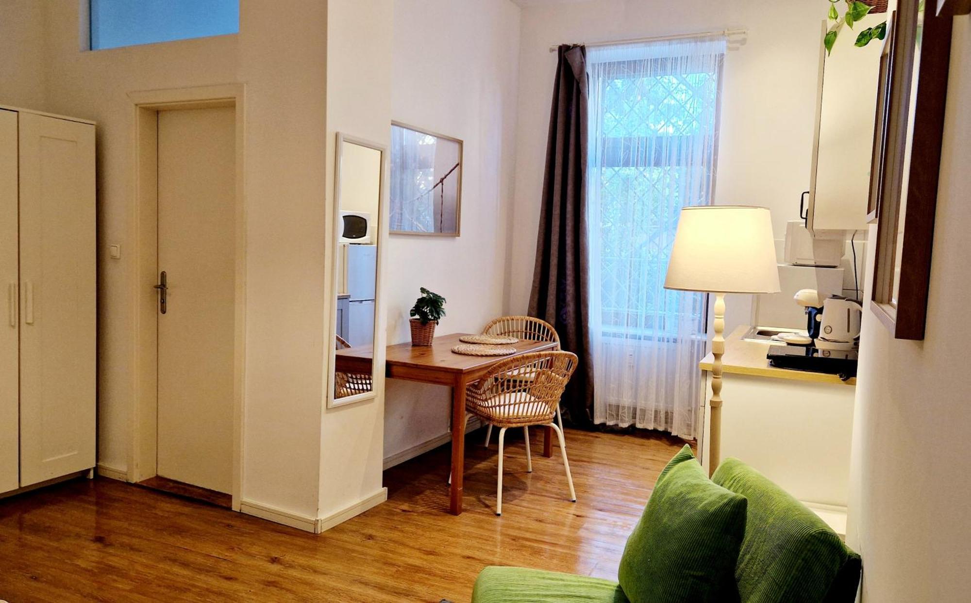 Stylish & Cosy In Berlin, Wifi Apartment *