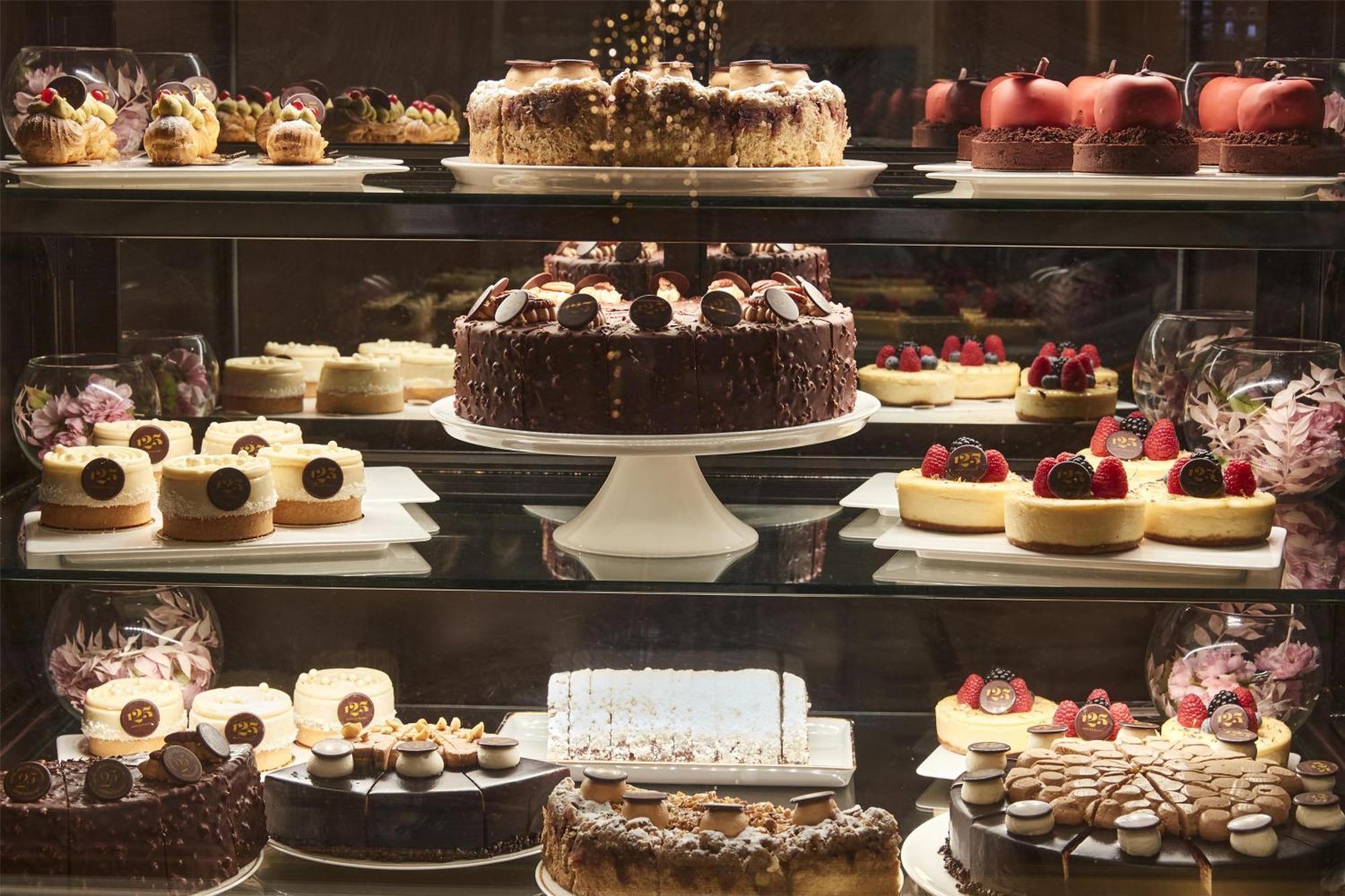 Hotel Adlon Kempinski 5*