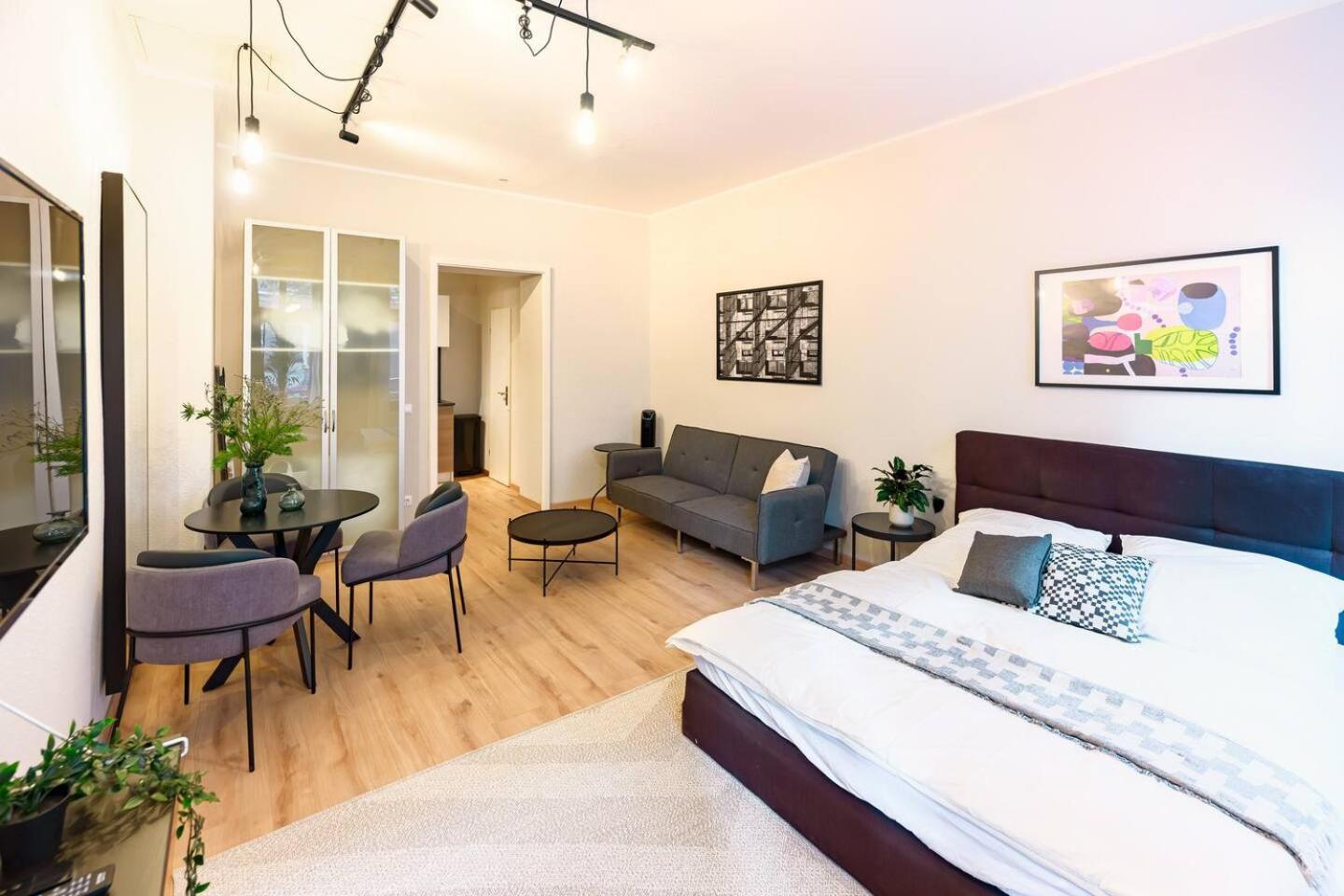 Cozy Studio Apartments In Berlin Prenzlauer Berg Hotel