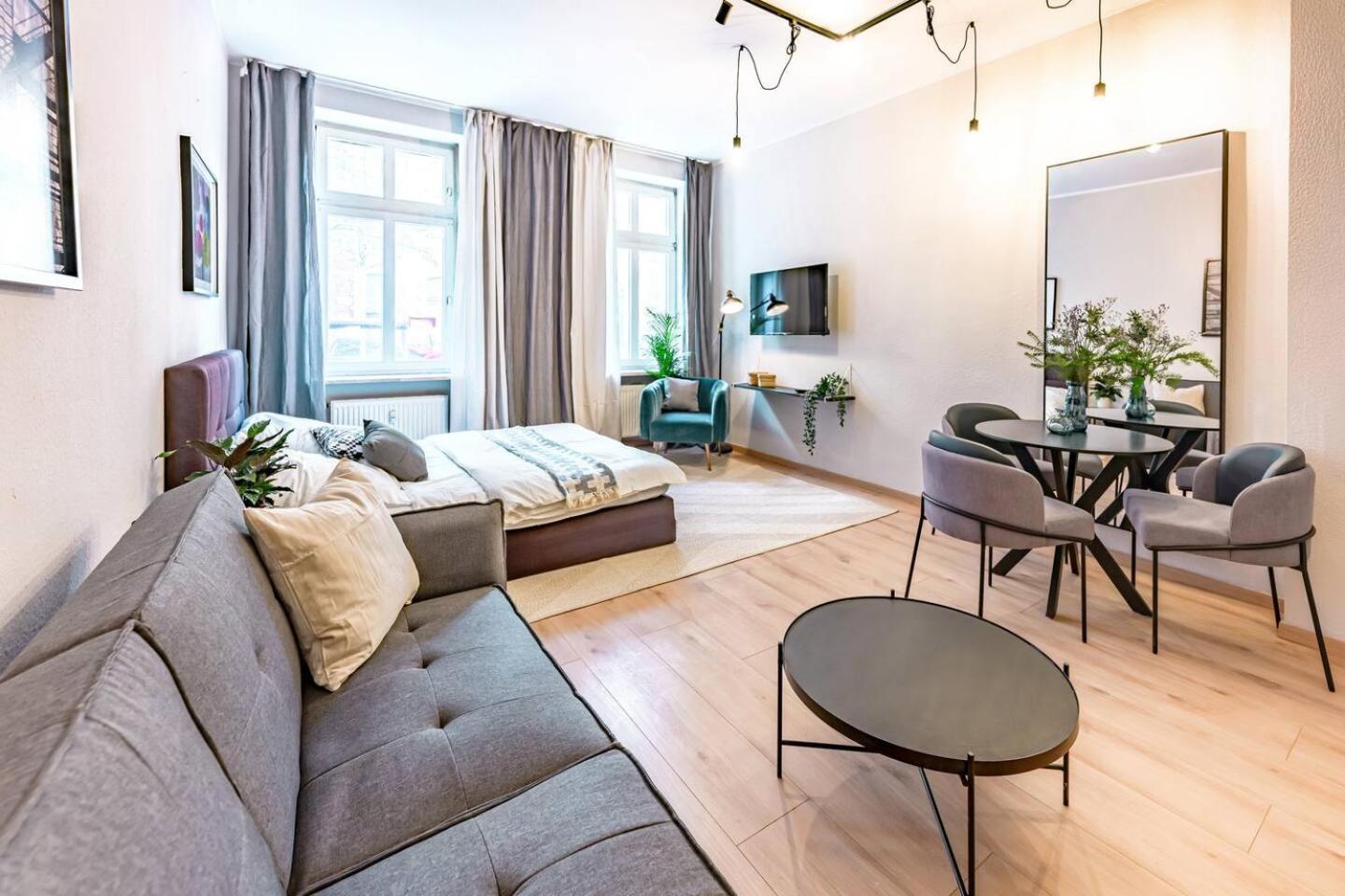 Cozy Studio Apartments In Berlin Prenzlauer Berg Hotel *