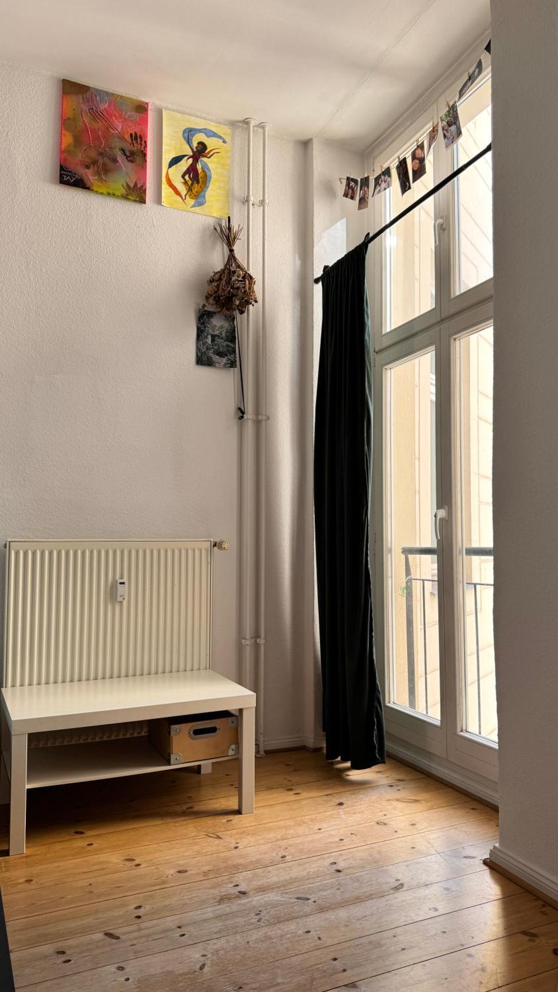 Simple Mitte Artist And Lgbtq Friendly *