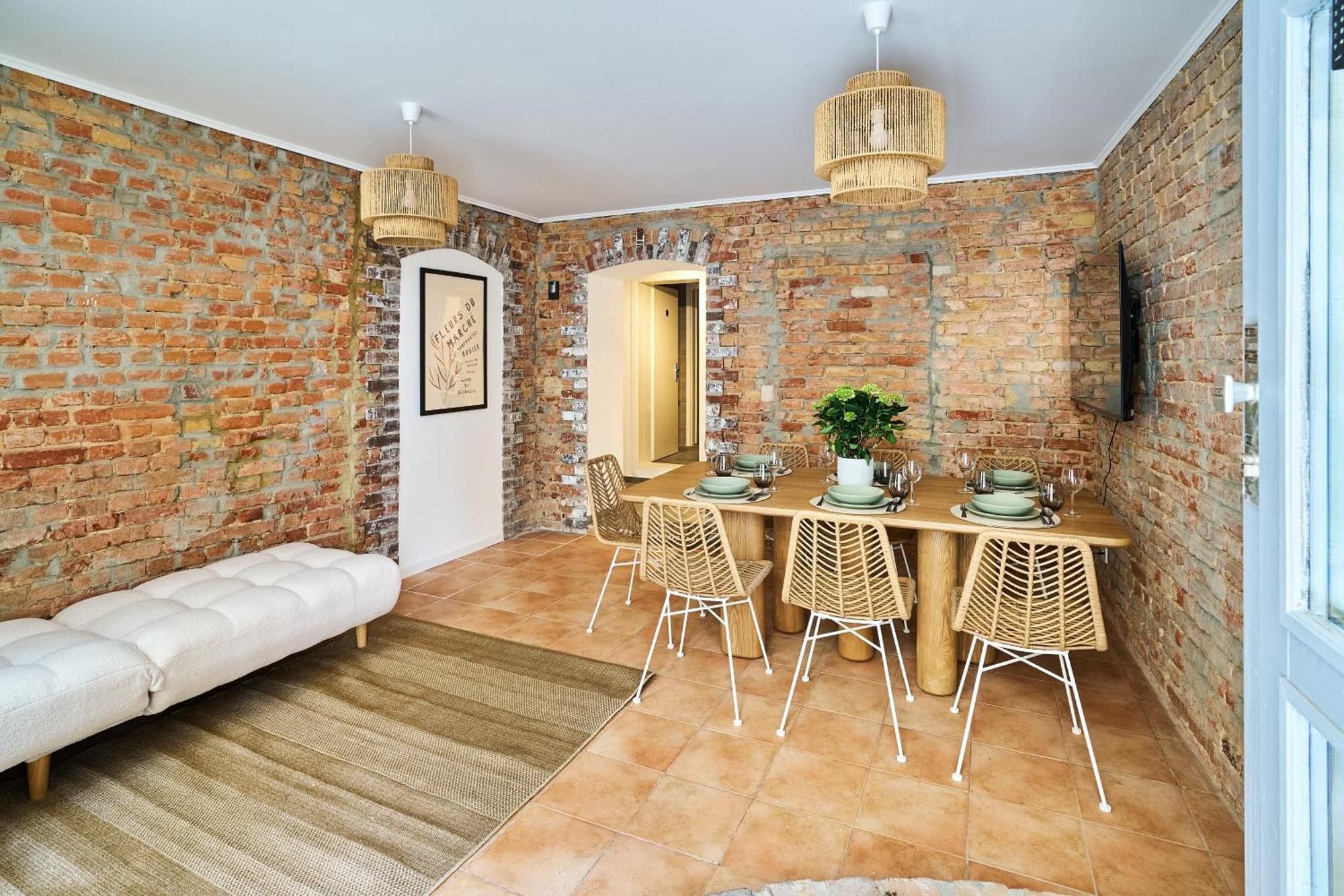 Urban Base For 9 In Mitte Berlin