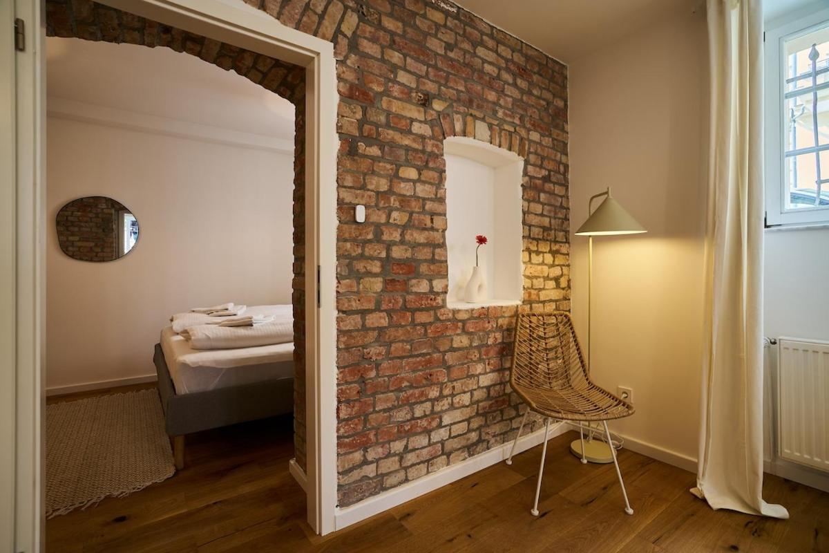 Urban Base For 9 In Mitte Berlin