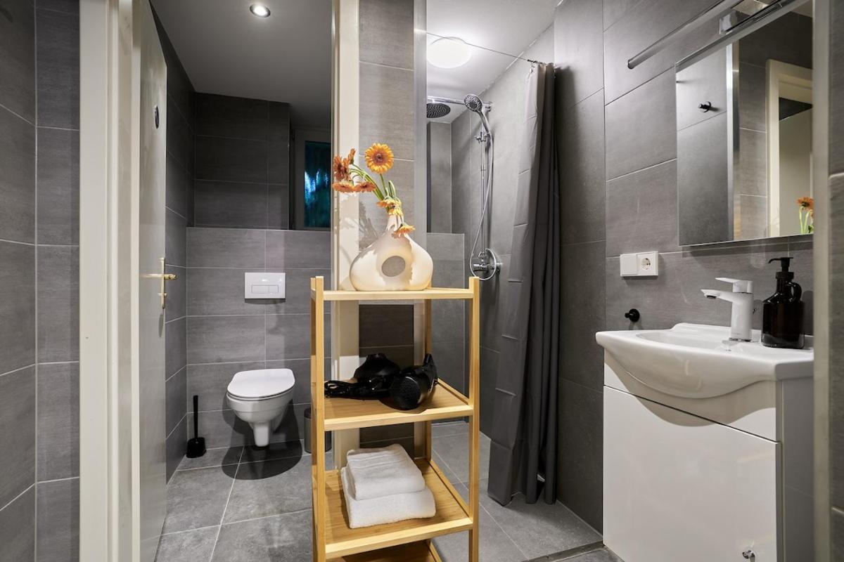 Urban Base For 9 In Mitte Appartement Berlin