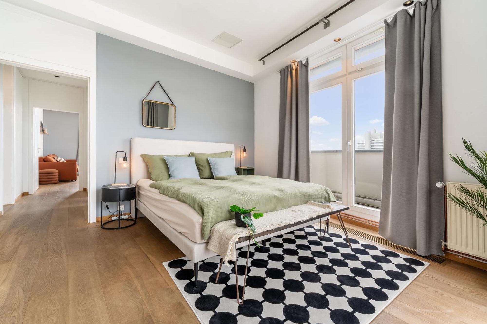 Apartment Big Urban Loft - Bis Zu 20 Personen - 180qm - 180 Grad Skyline Balkon