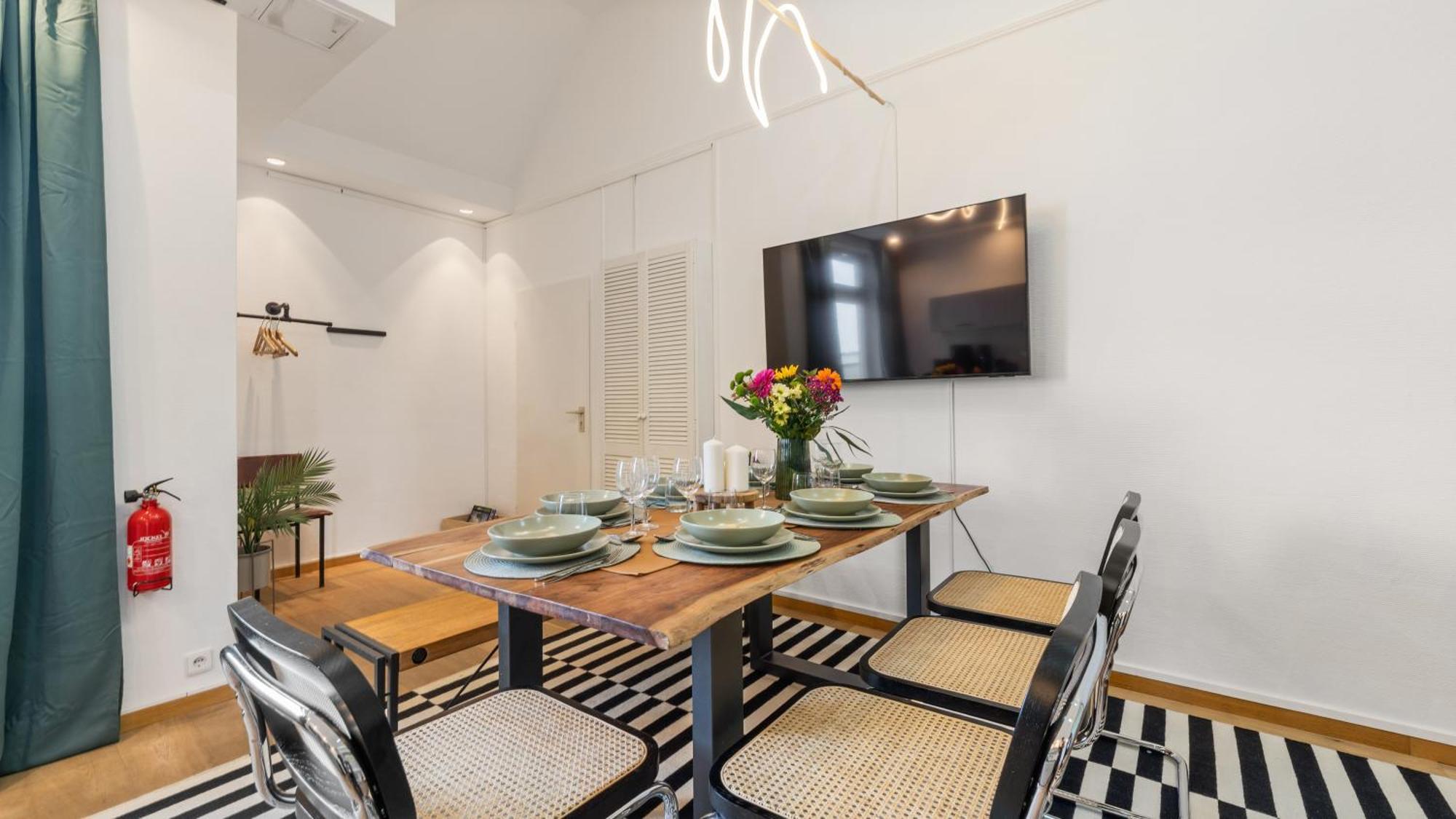 Apartment Big Urban Loft - Bis Zu 20 Personen - 180qm - 180 Grad Skyline Balkon