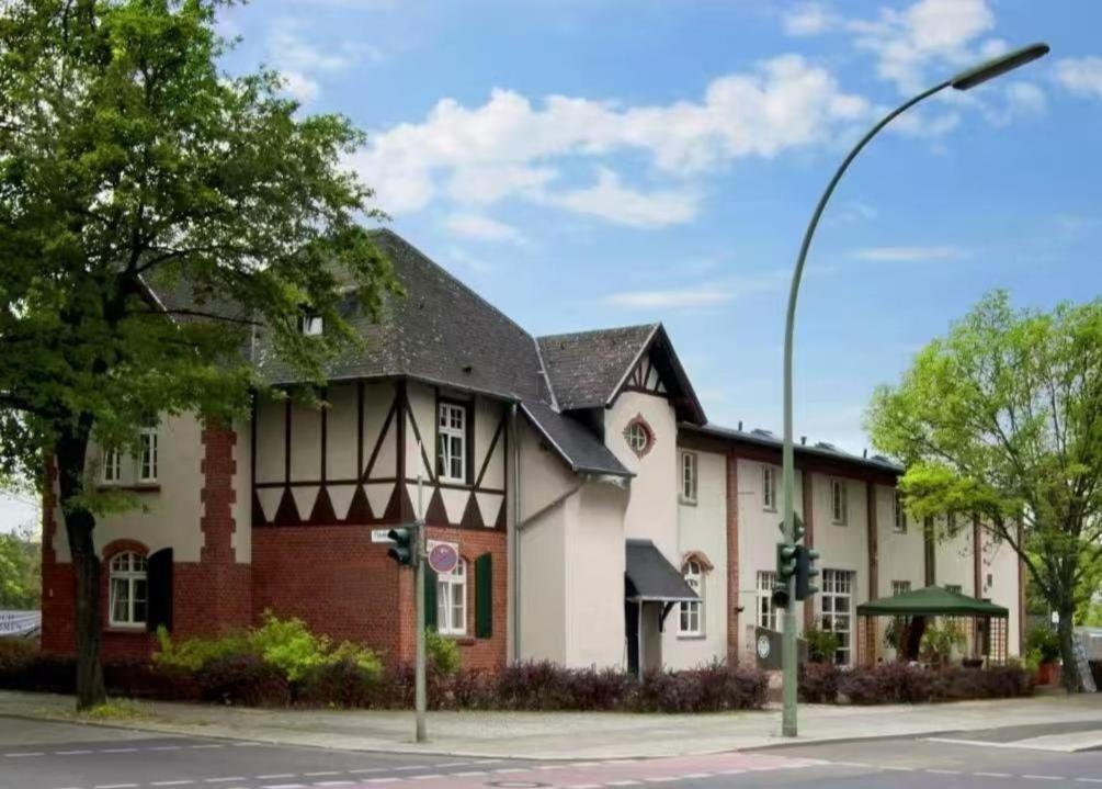 Perle Hotell 2*