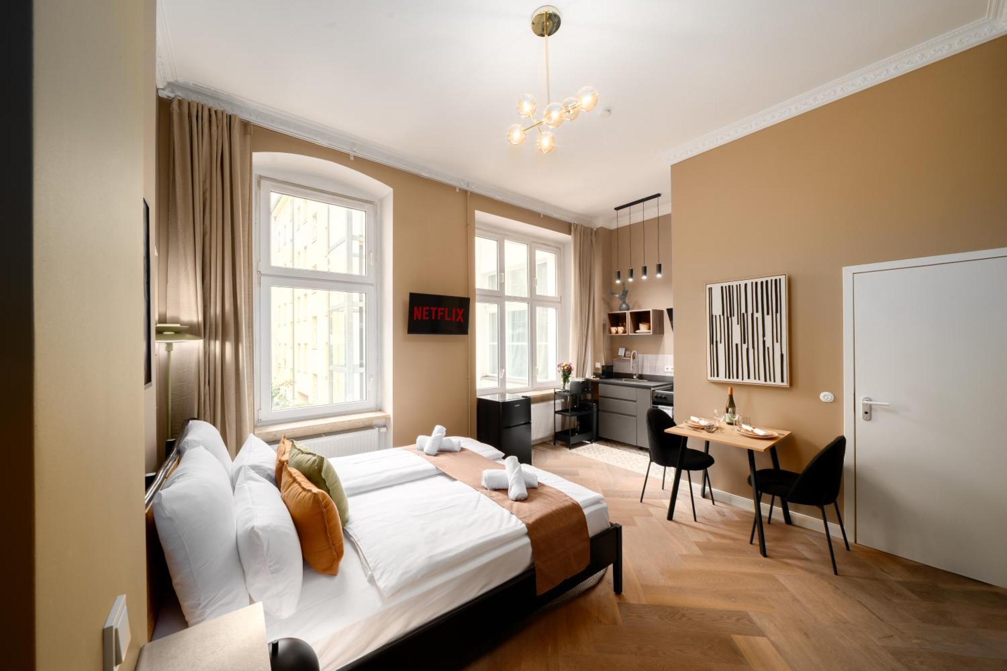 Homely - Heritage , Kingsize Bed , Kitchen , Wifi Appartement