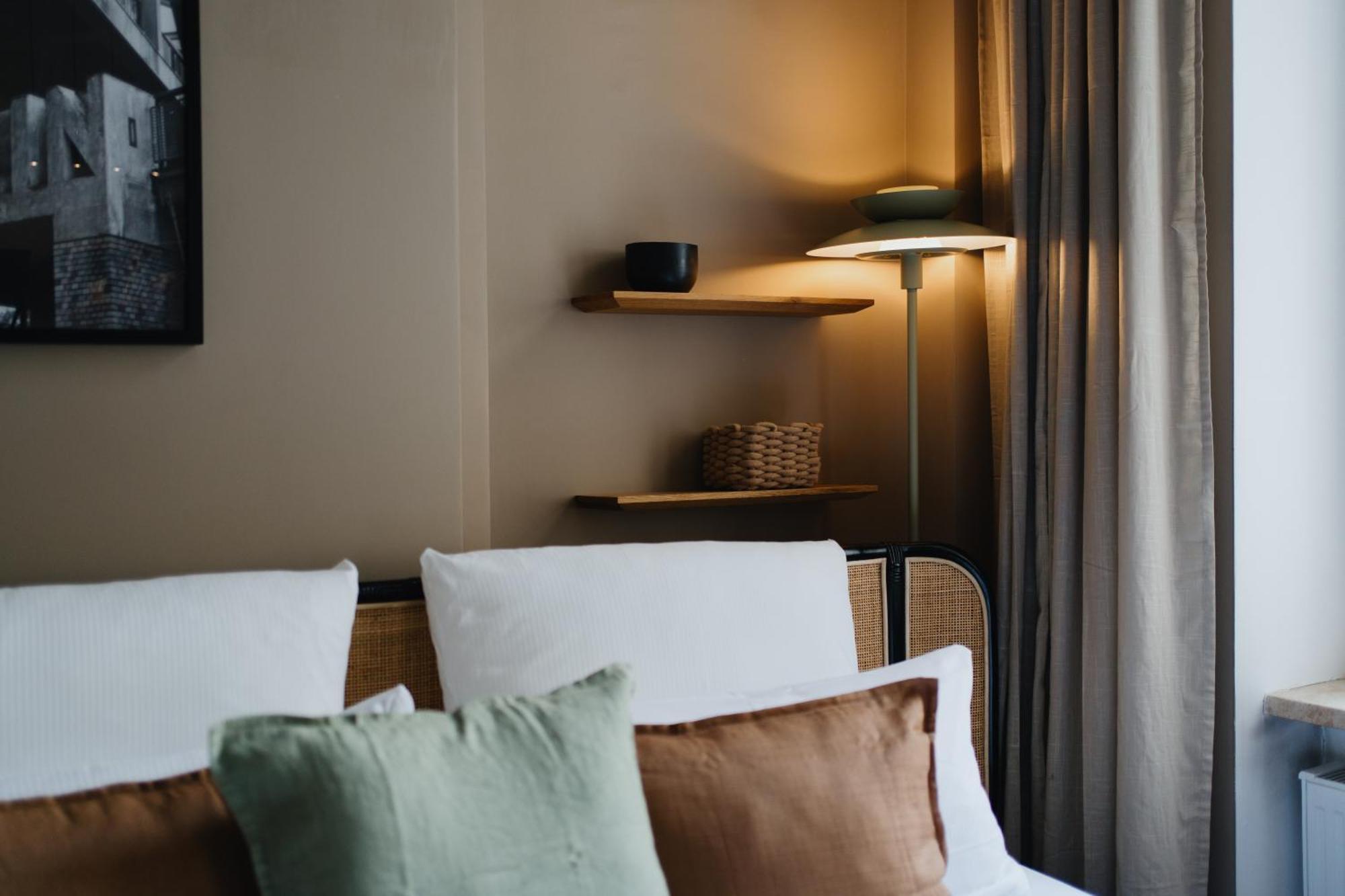 Homely - Heritage , Kingsize Bed , Kitchen , Wifi Appartement *