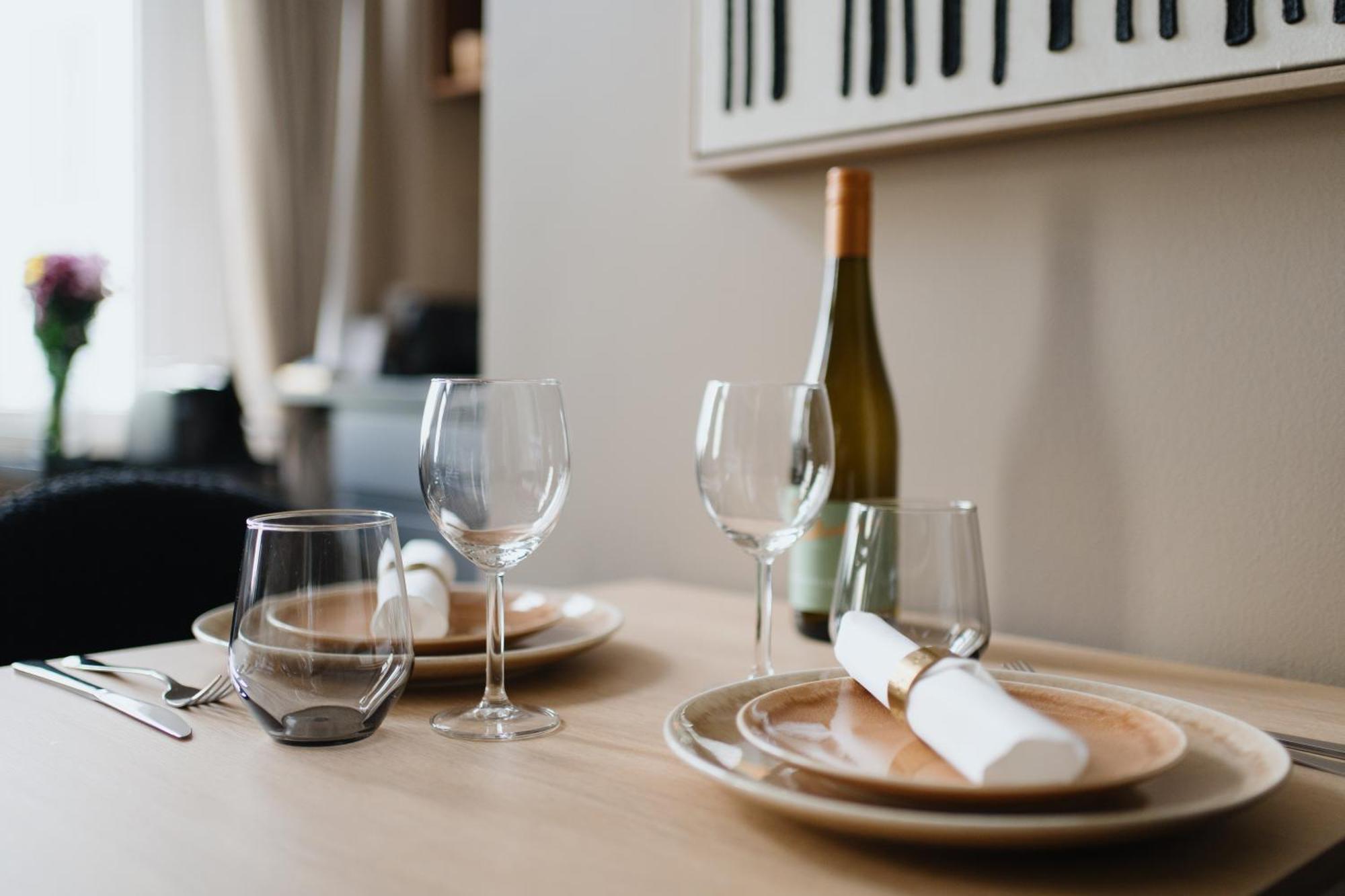Appartement Homely - Heritage , Kingsize Bed , Kitchen , Wifi Berlin