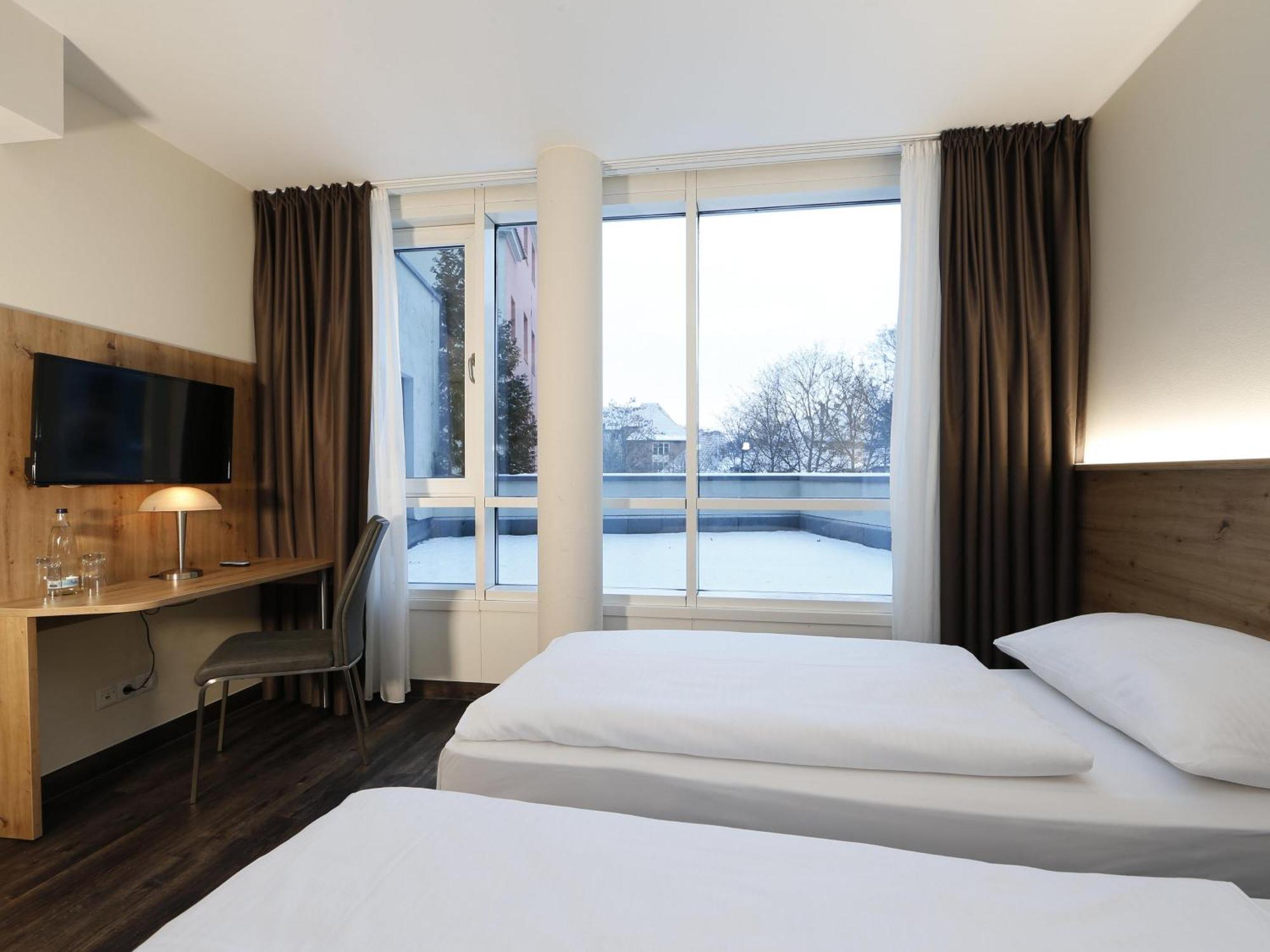 Hotel Berlin-mitte 2*