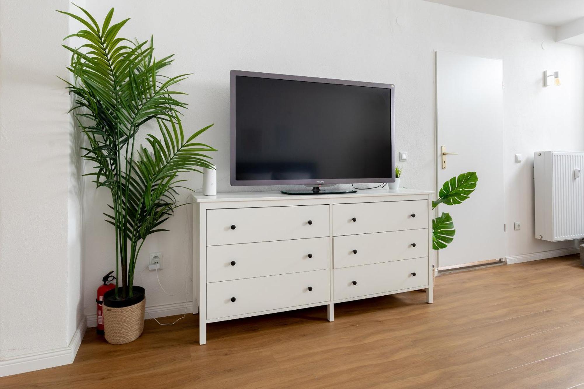 Global Living - Design I I Beamer I Kitchen I Terrace I Berlin