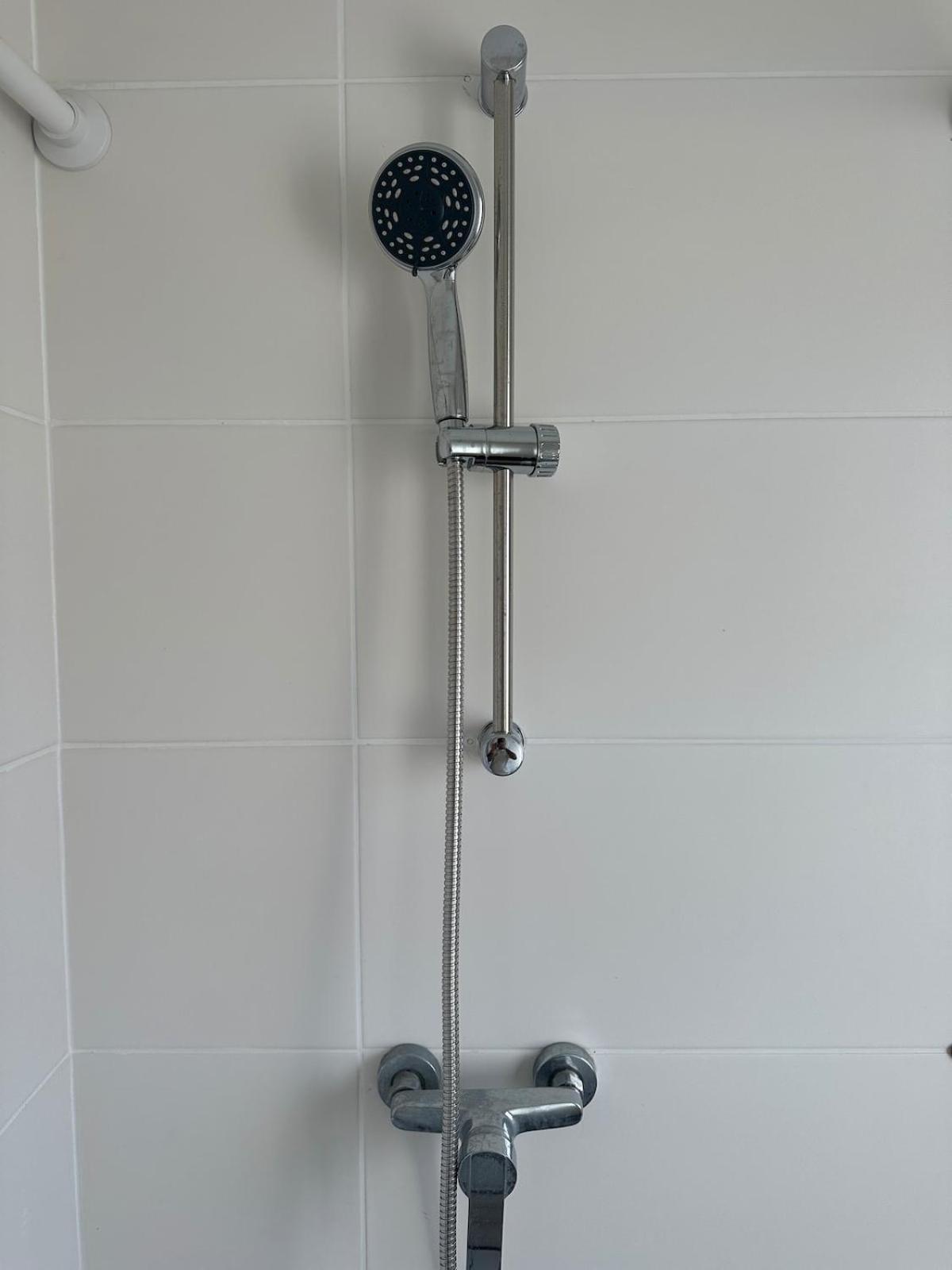 4 - Komfort & Guenstig Apartment