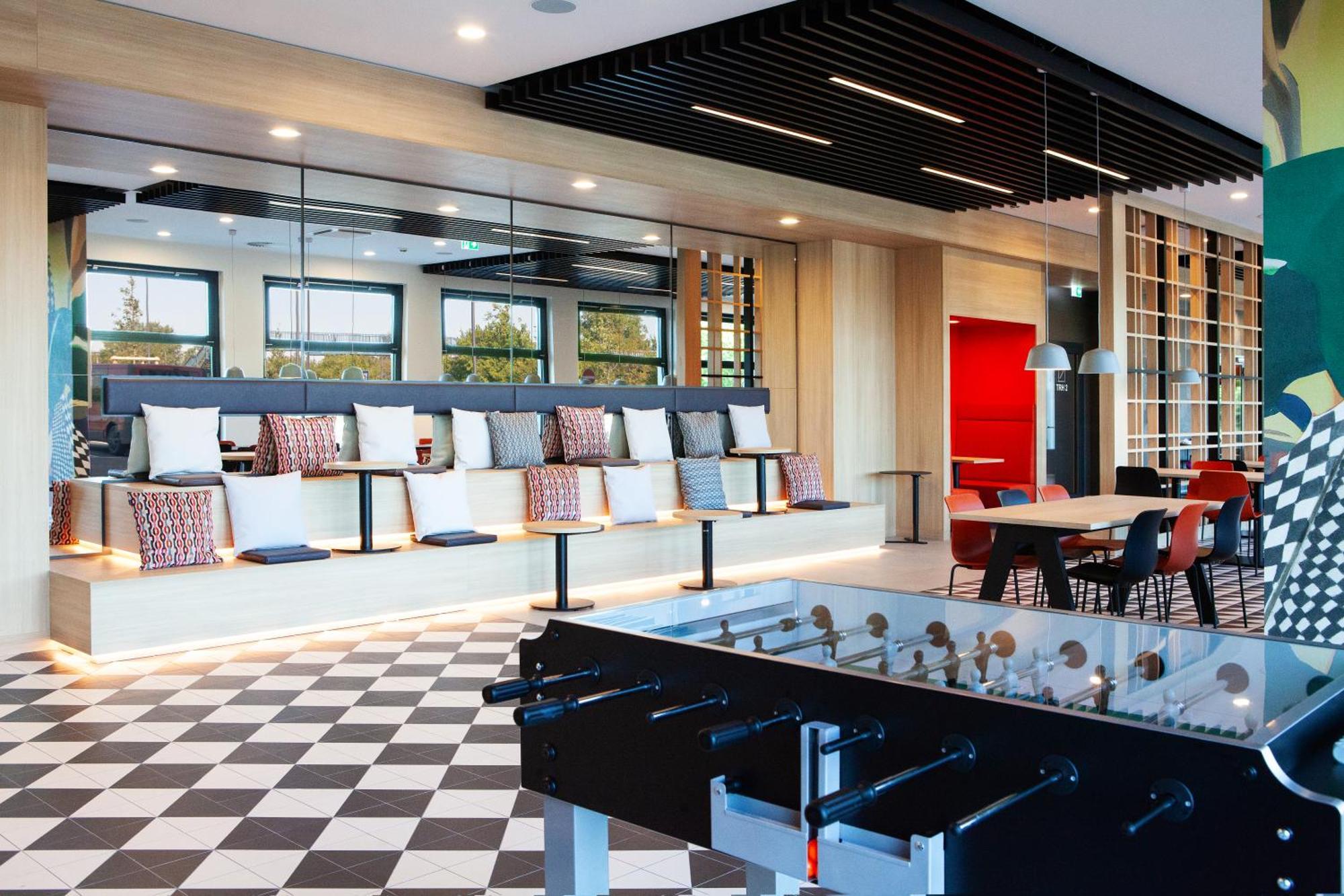 Ibis Budget Airport Hotel *