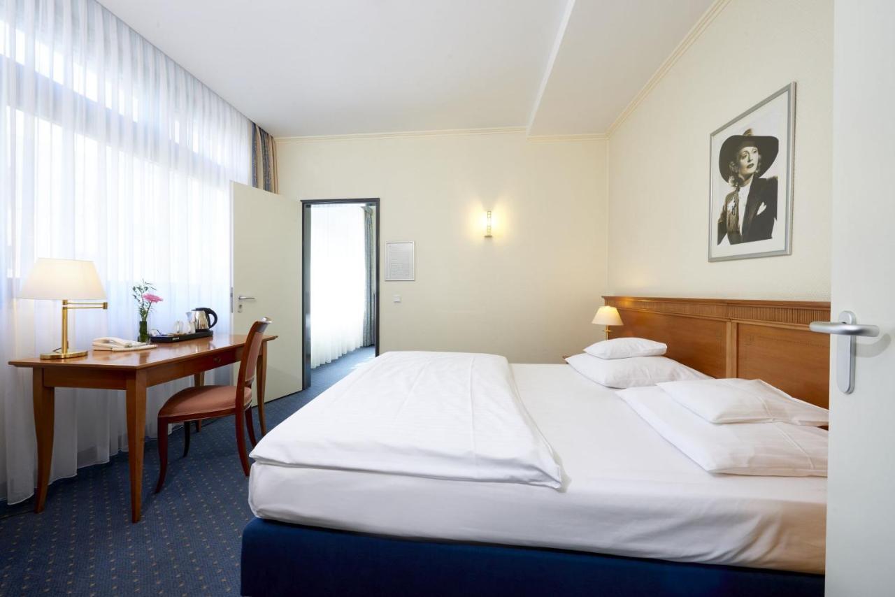 Hotel Hollywood Media Am Kurfuerstendamm 4*