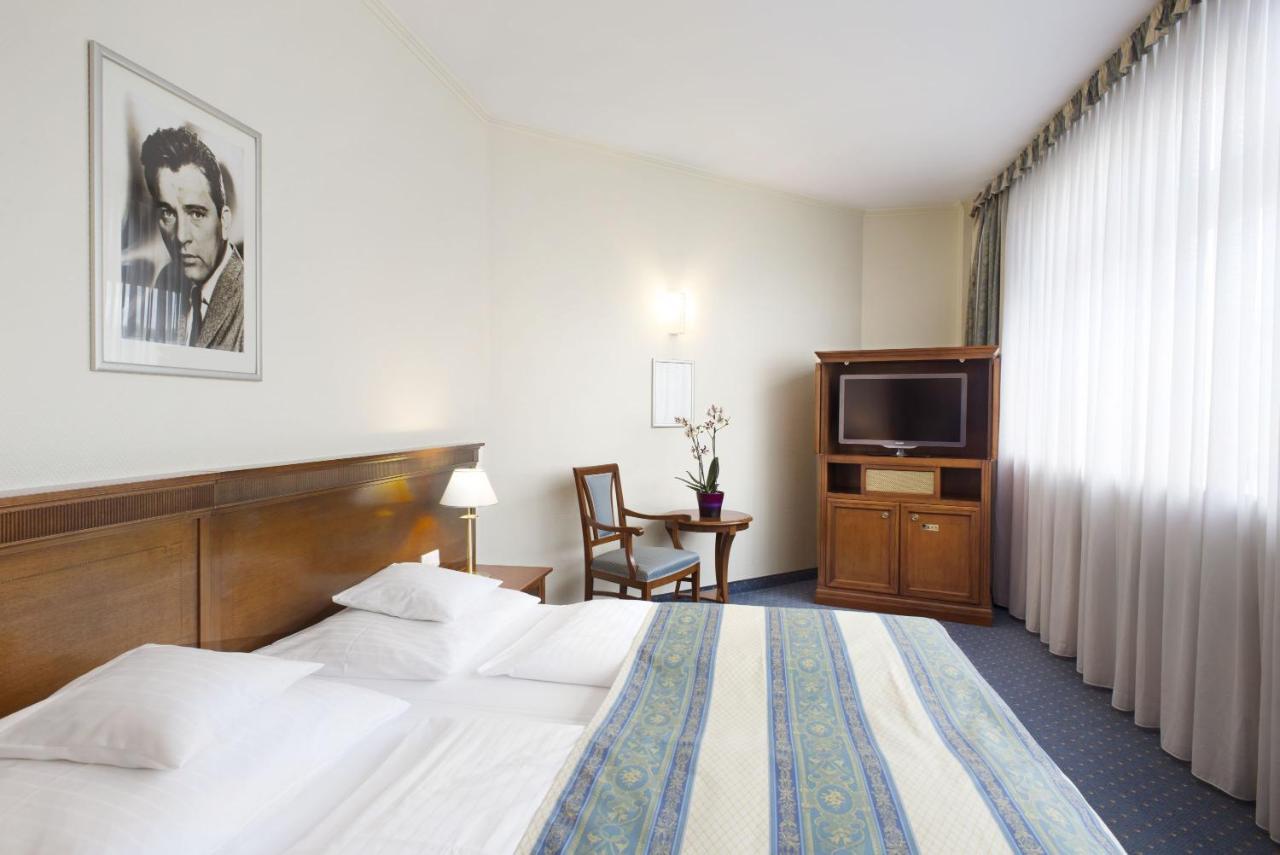 Hotel Hollywood Media Am Kurfuerstendamm 4*