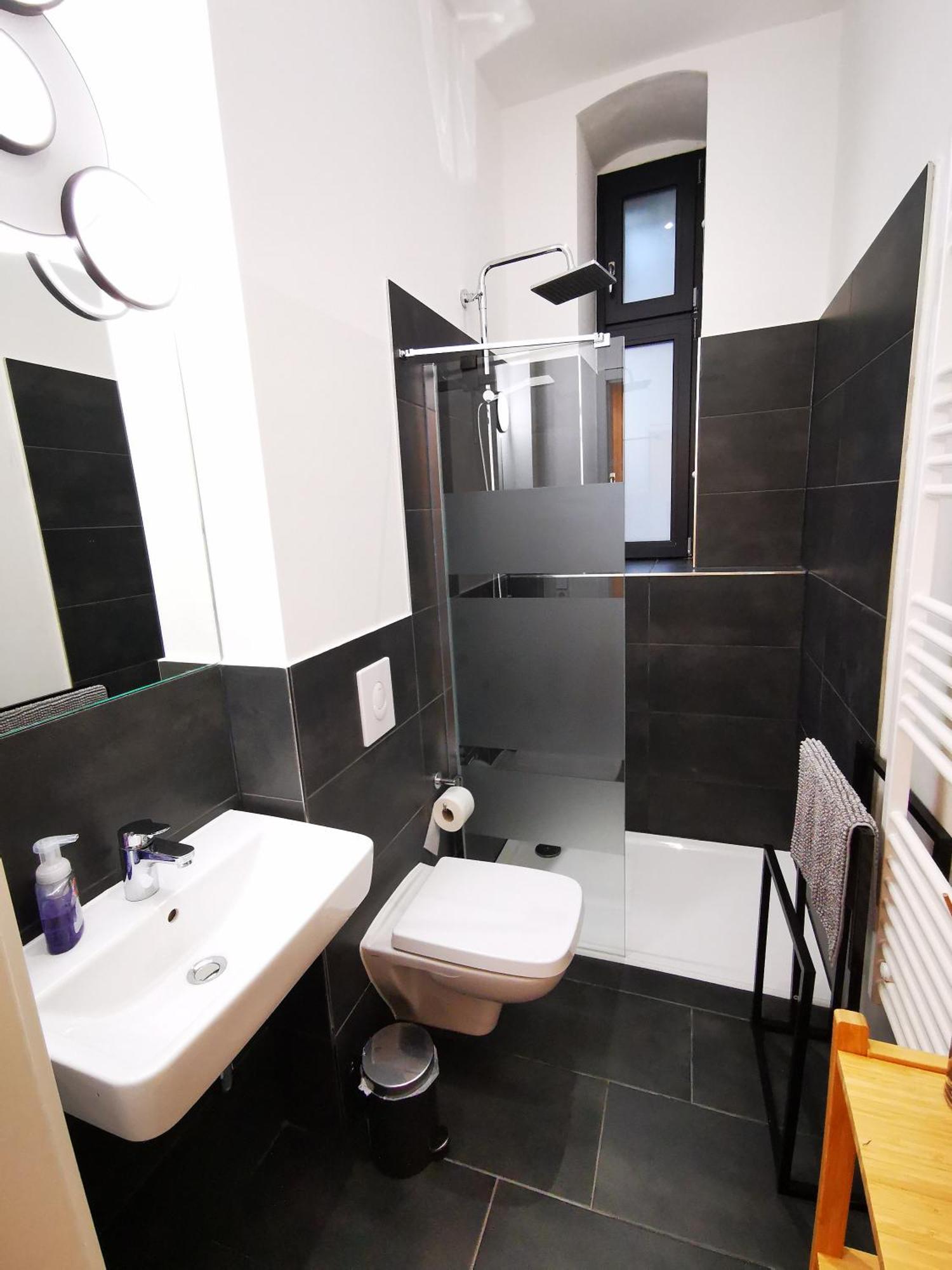 Apartment Conrad-b By Rockchair L Superhost Status L Super Flat, 3 Bedrooms 2 Bathrooms Welcomes You!